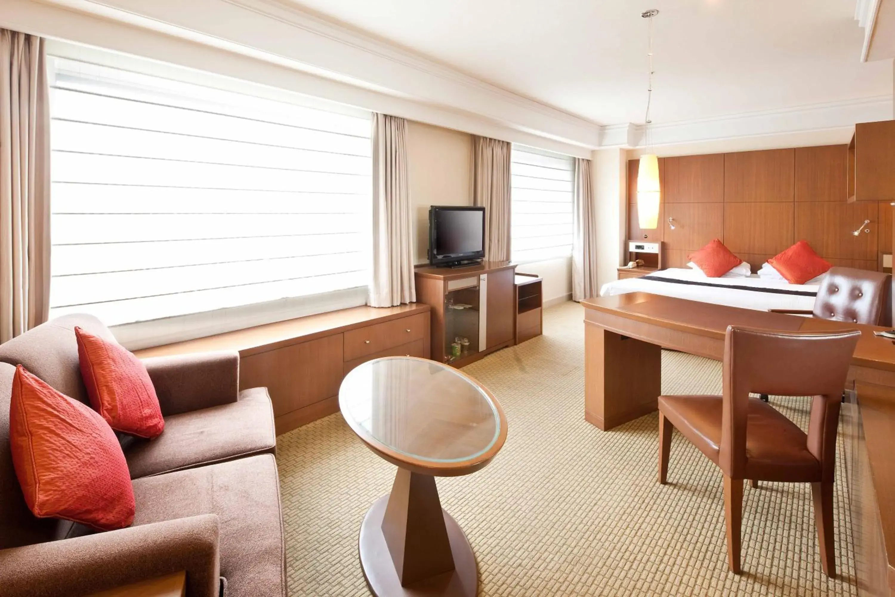 Deluxe Double Room - single occupancy in Royal Park Hotel Deluxe Double Room - single occupancy in Royal Park Hotel