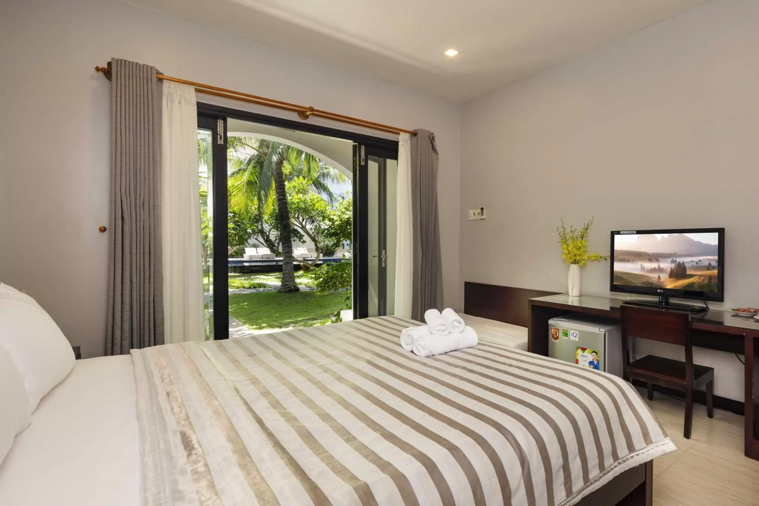 Photo of the whole room in La Paloma Villa Photo of the whole room in La Paloma Villa