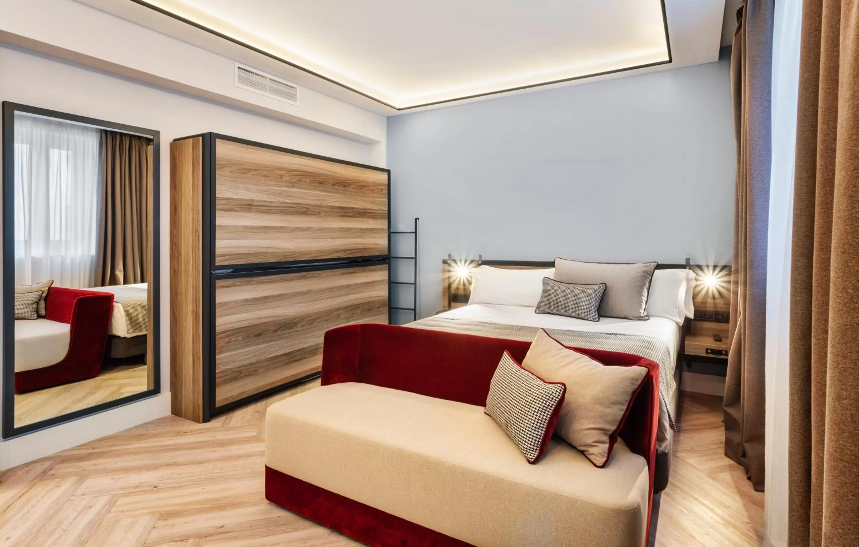 Family Room in Catalonia Goya