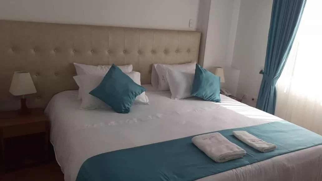 Bed in Hotel Bogota - Fontana Di Trevi by On Holidays