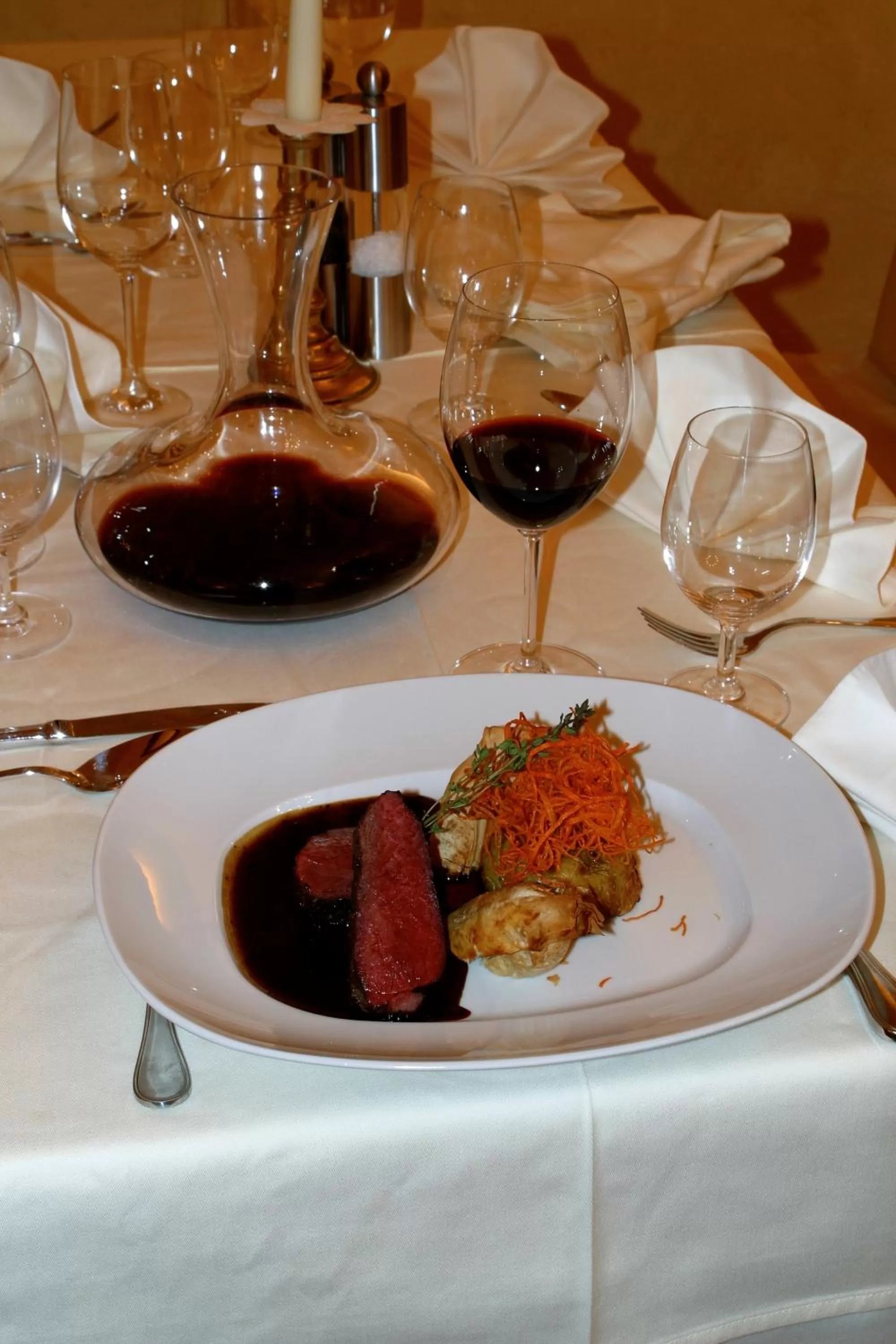 Food in Hotel Restaurant DAS RÖSSL