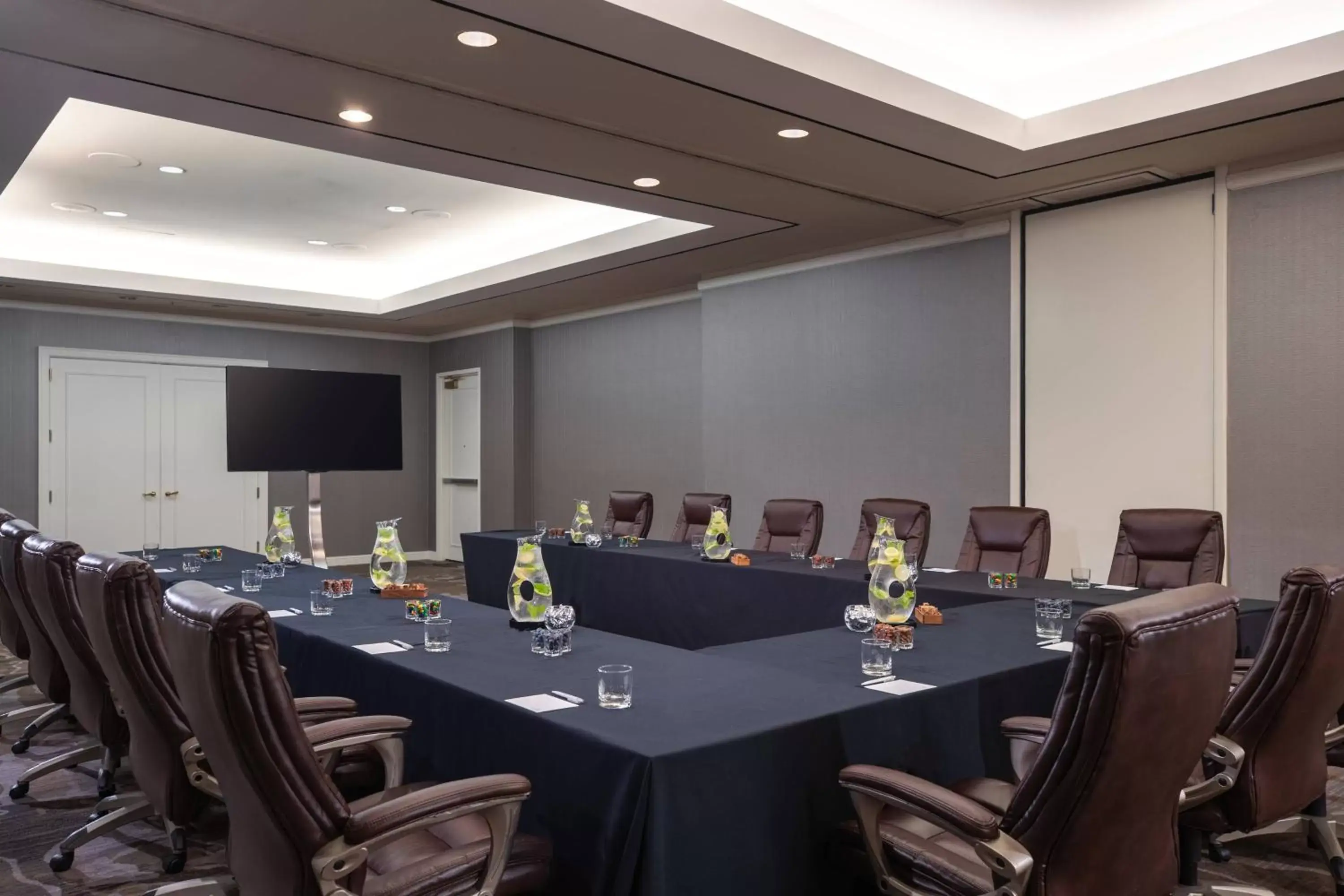 Meeting/conference room in Renaissance Esmeralda Resort & Spa, Indian Wells