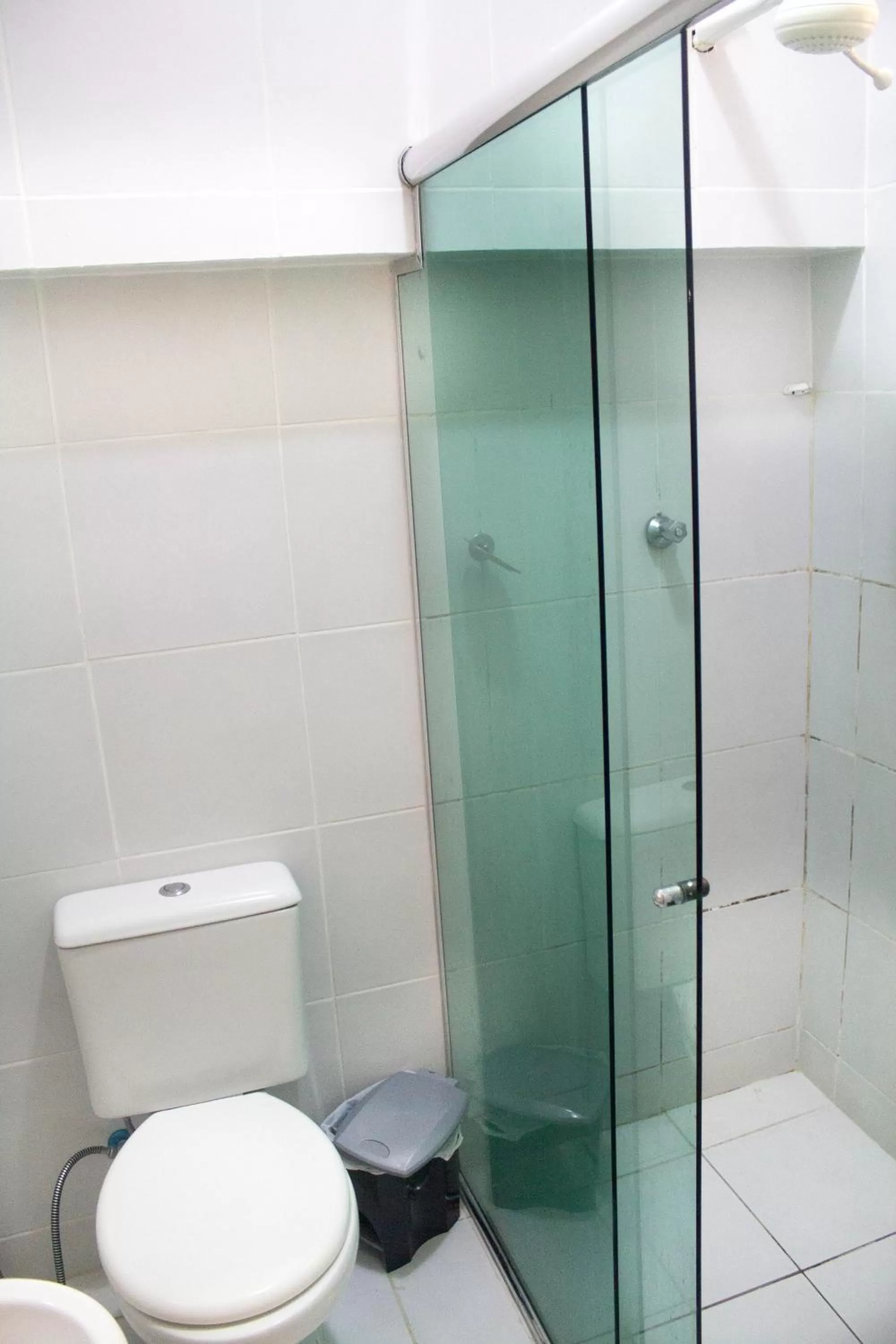 Shower in Hotel Central Gold