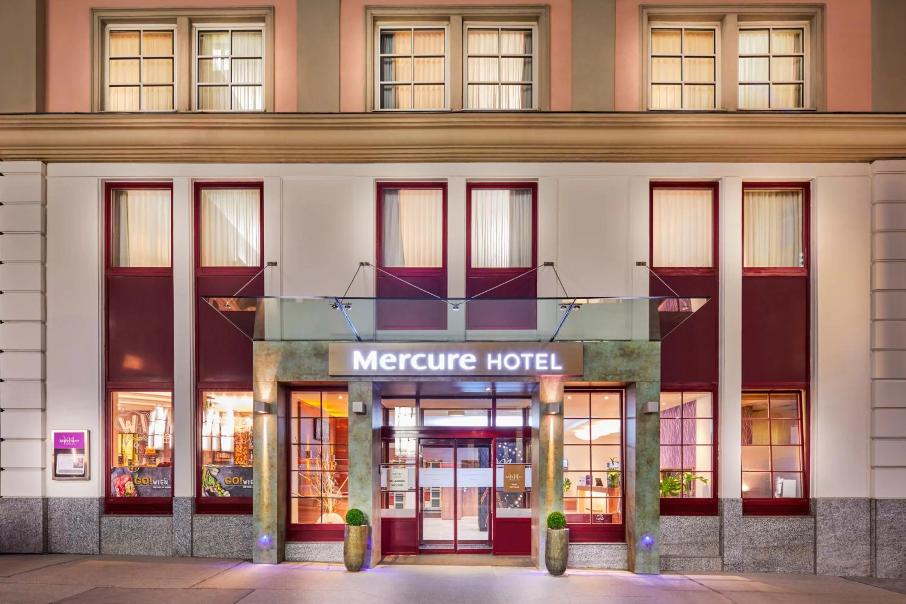 Facade/entrance in Mercure Wien Zentrum