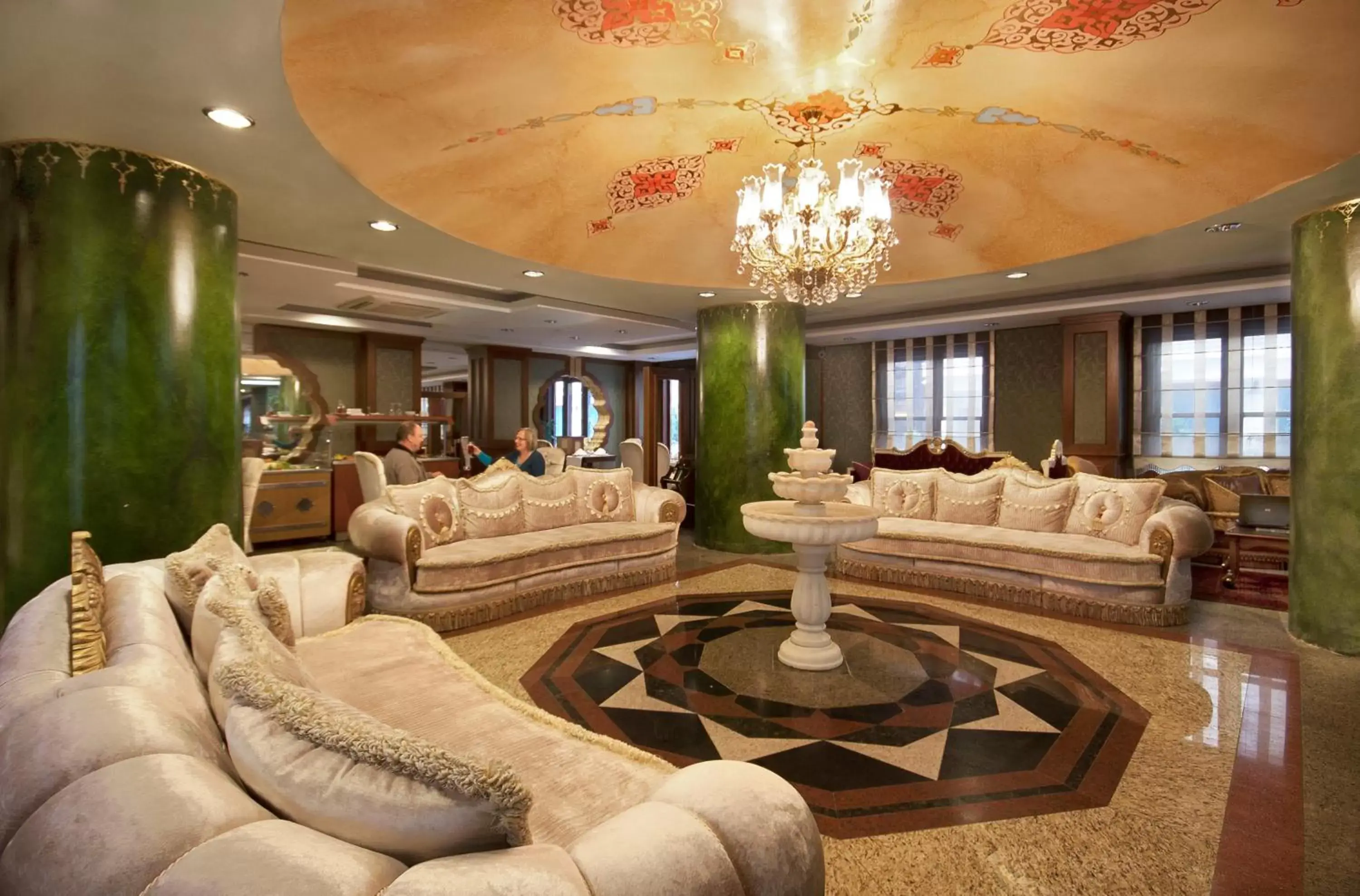 Lounge or bar, Lobby/Reception in Hotel Sapphire
