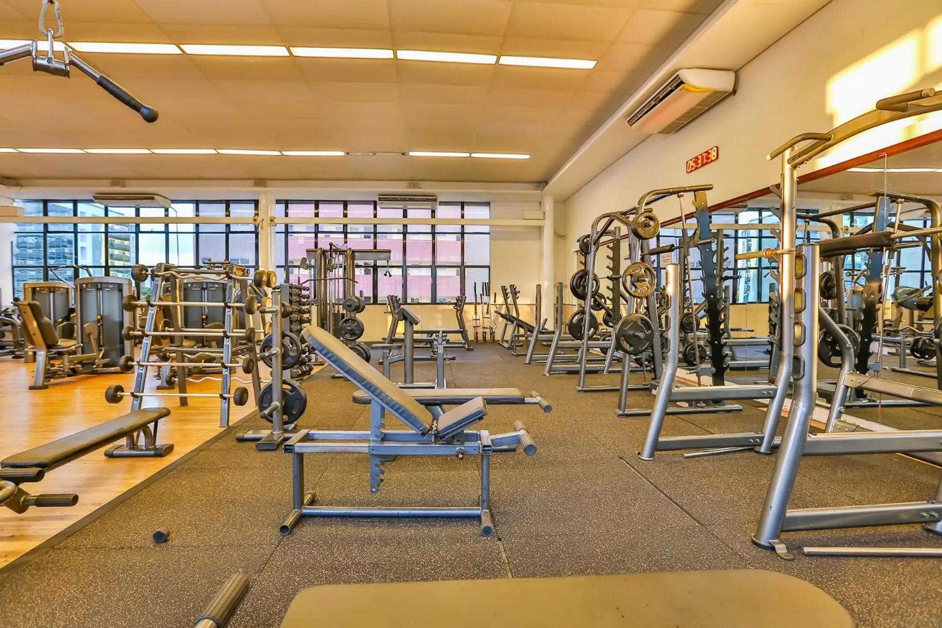 Fitness centre/facilities in Quality Suítes João Pessoa