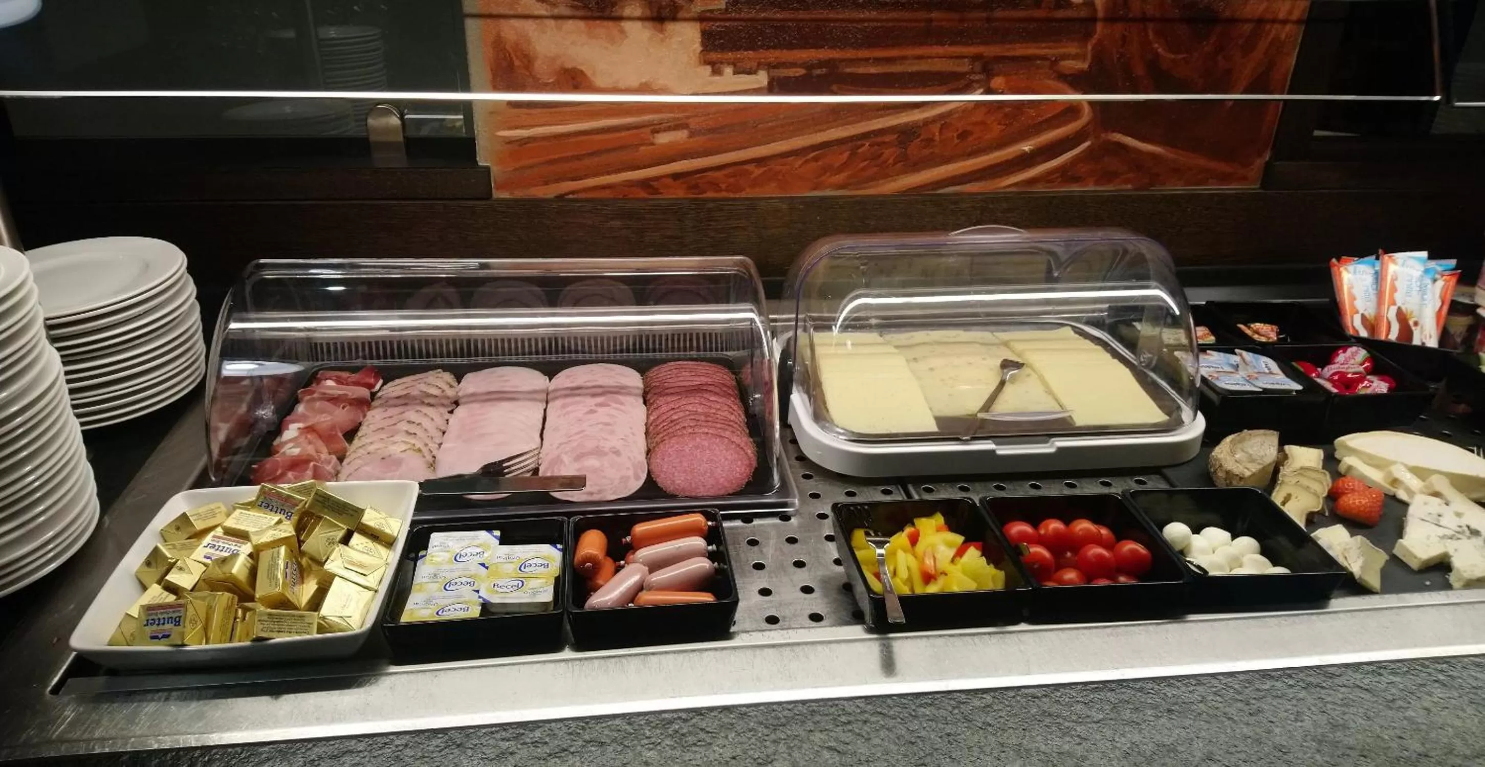 Buffet breakfast in Hotel Ochsen