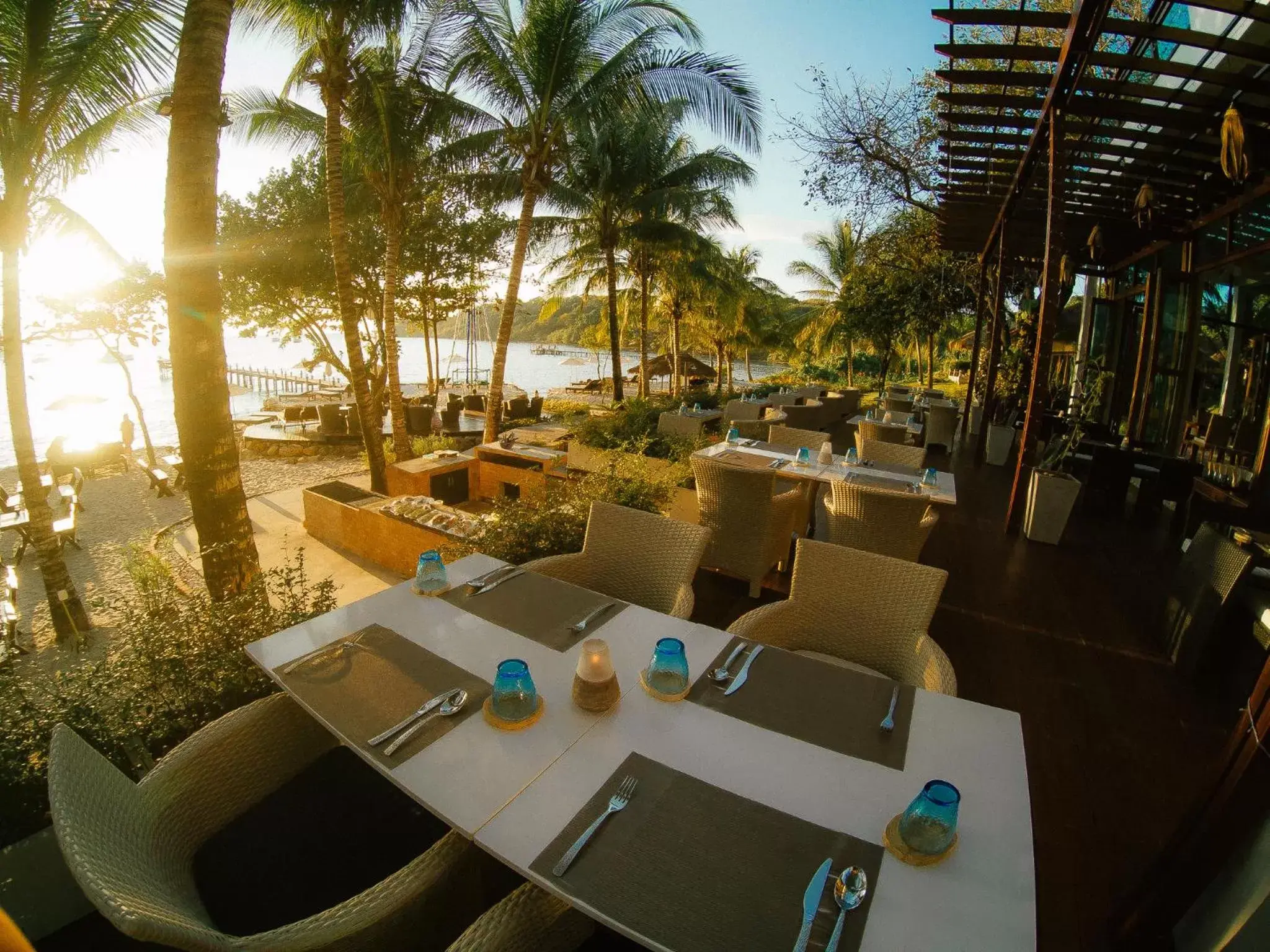 Restaurant/places to eat in The Beach Natural Resort Koh Kood Restaurant/places to eat in The Beach Natural Resort Koh Kood