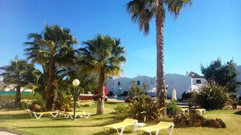 Balcony/Terrace, Garden in Quinta Do Paraiso - AL