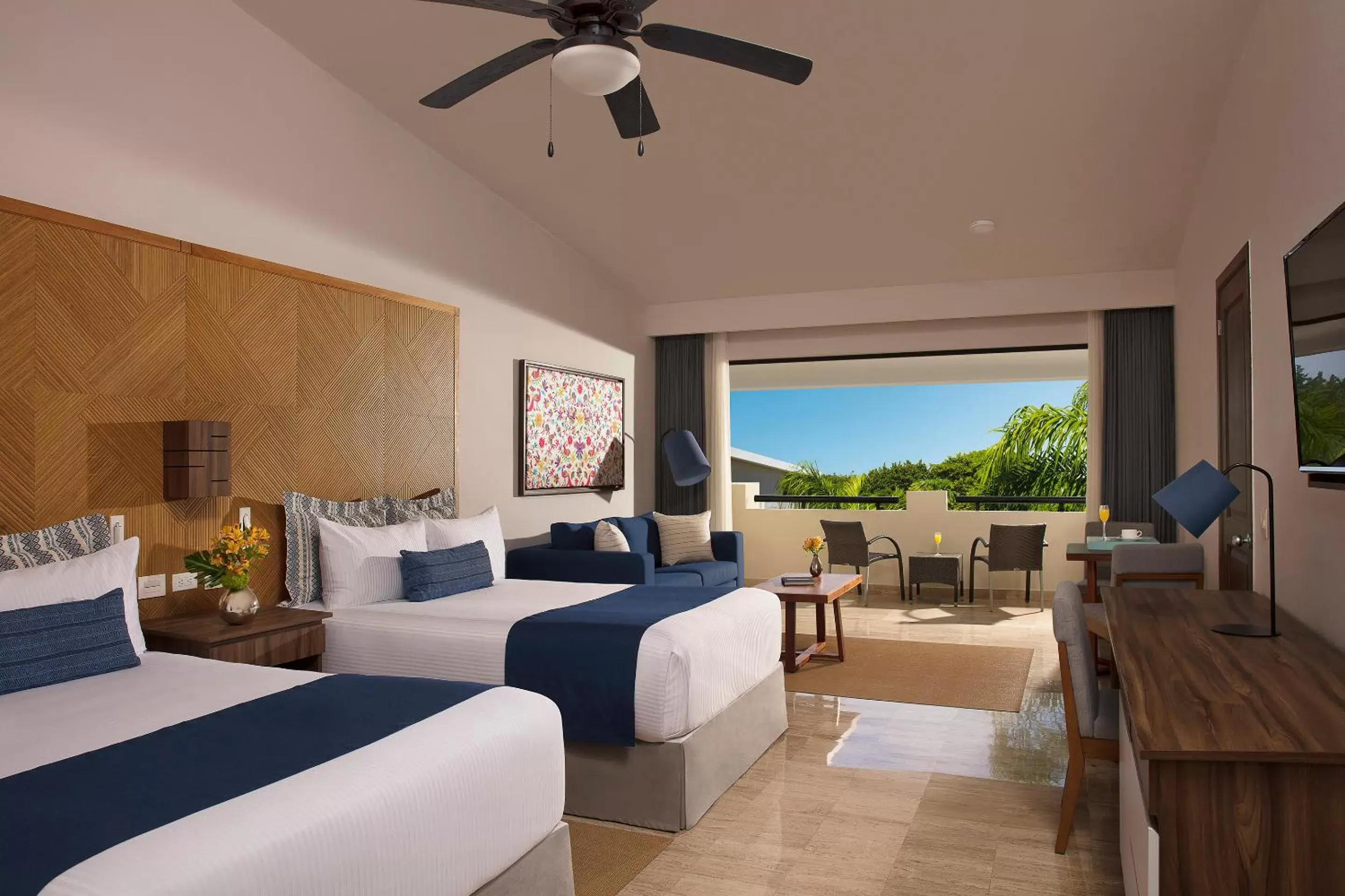 Bed in Dreams Sapphire Resort & Spa