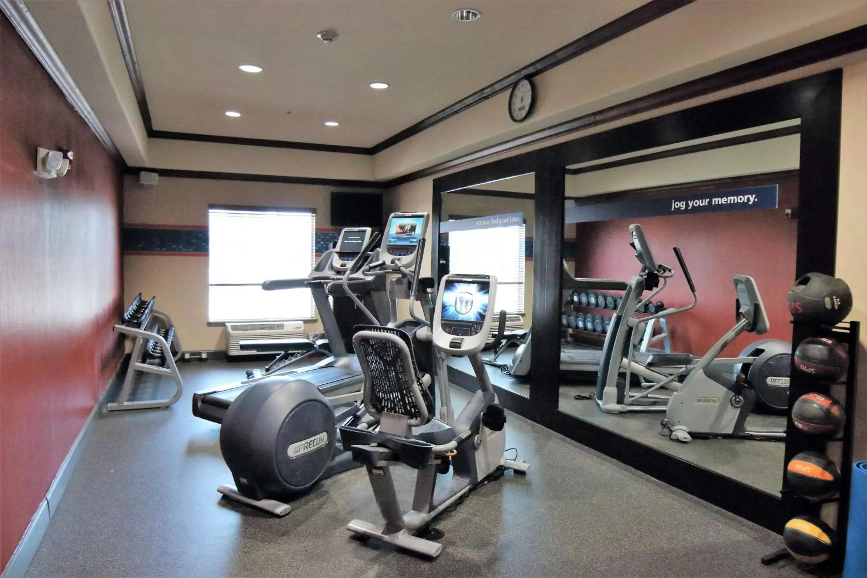 Fitness centre/facilities, Fitness Center/Facilities in Hampton Inn Seguin