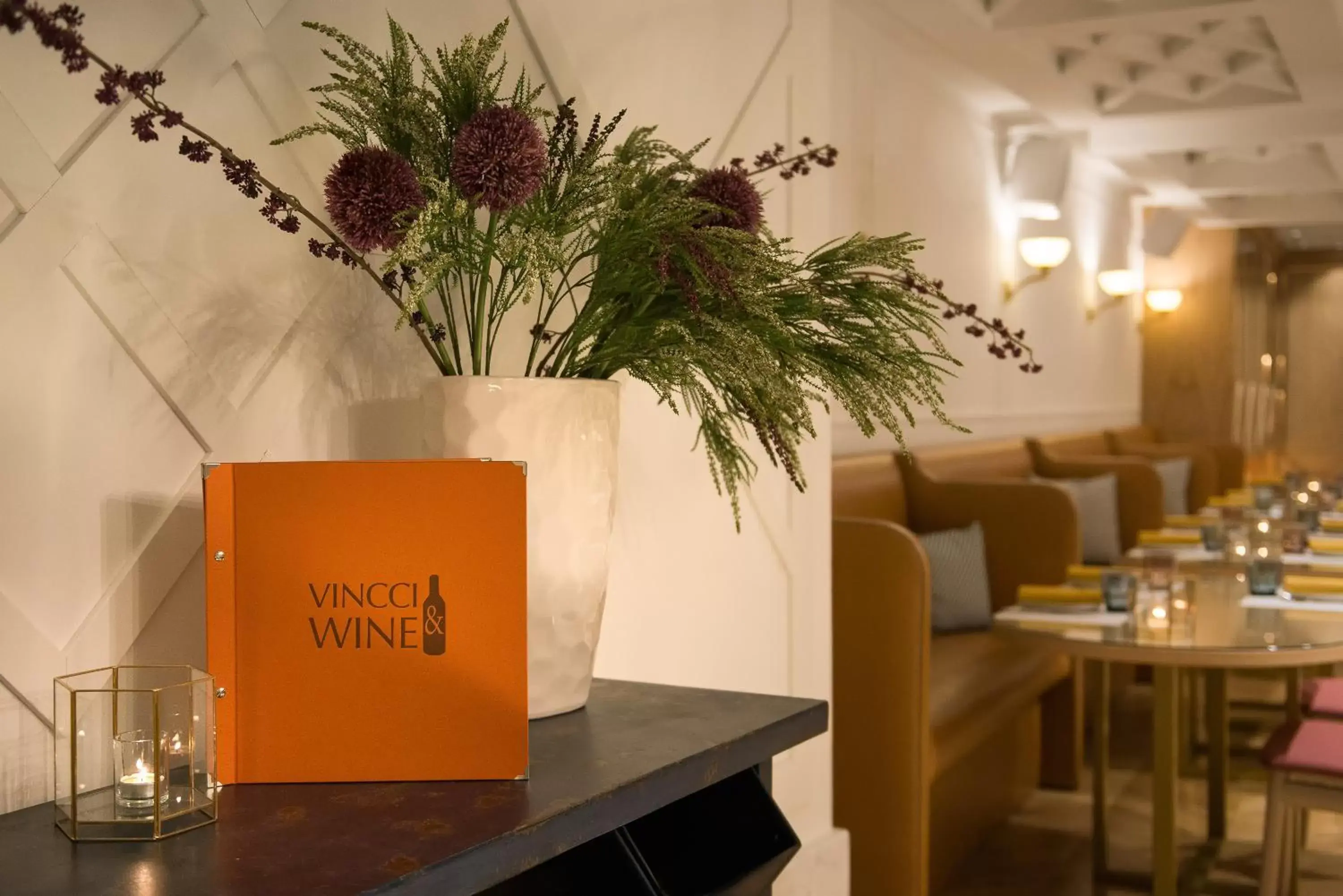 Restaurant/places to eat in Vincci Centrum