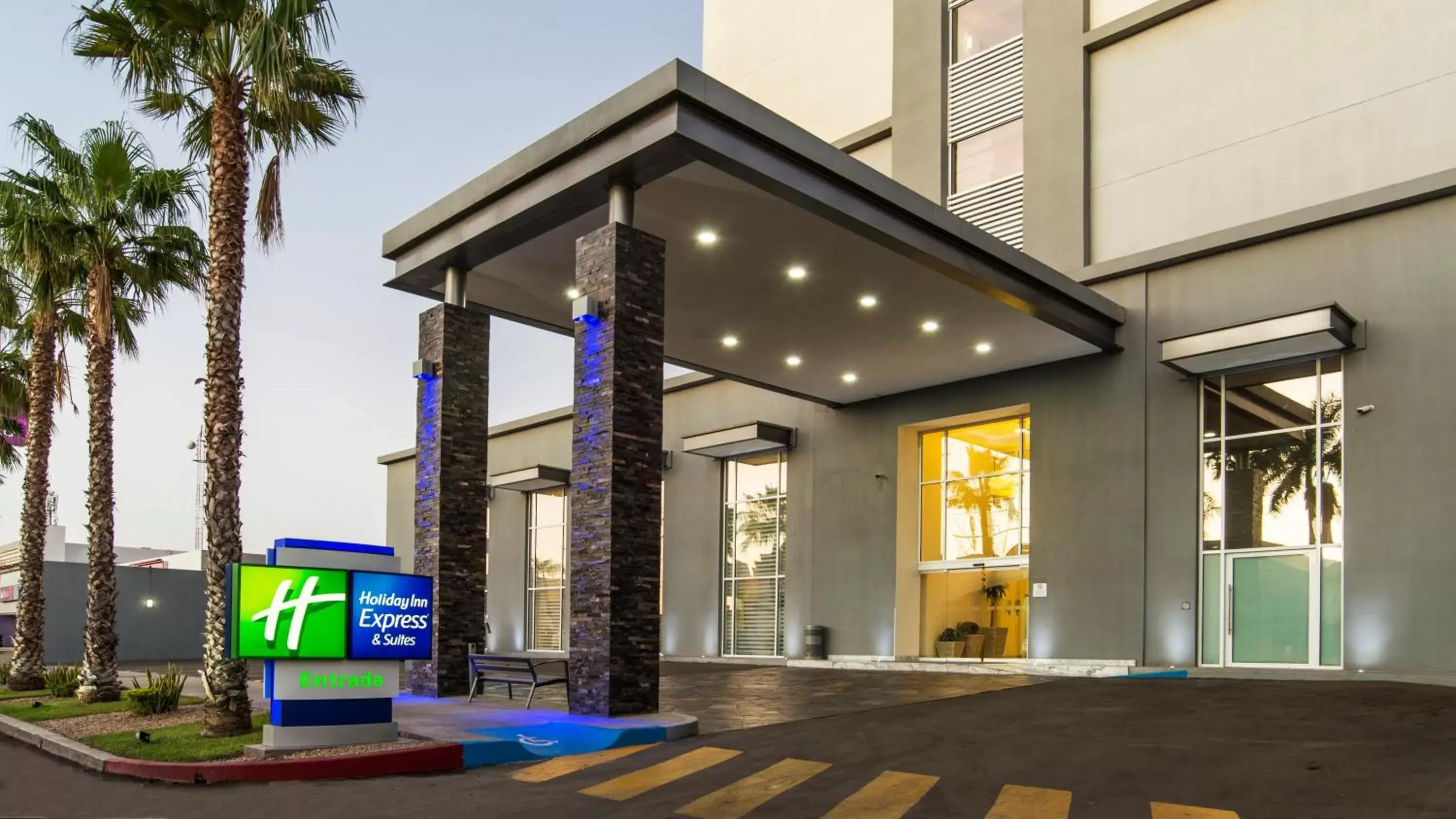 Property building in Holiday Inn Express & Suites - Ciudad Obregon, an IHG Hotel