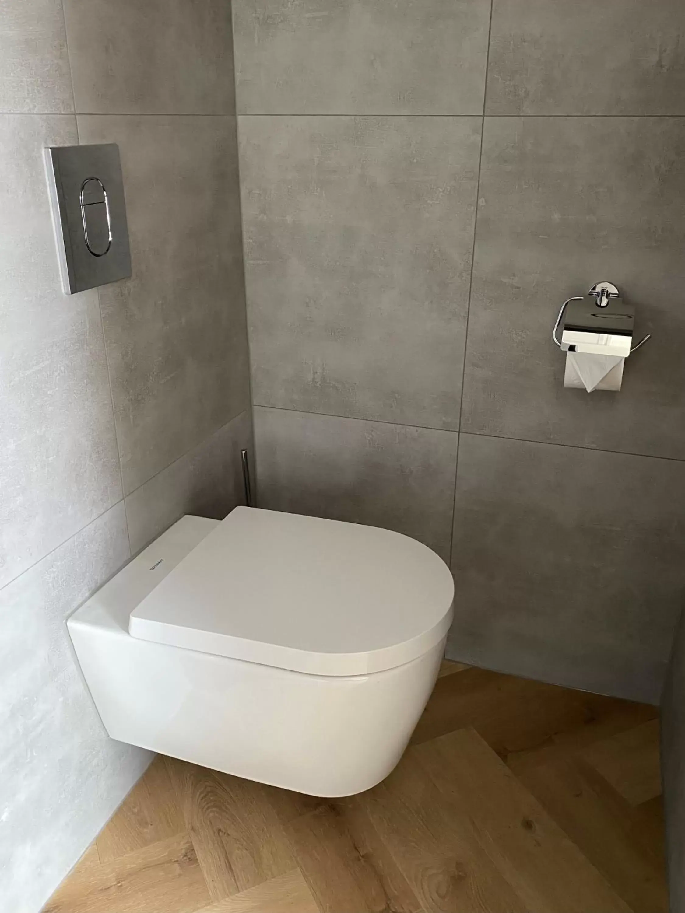 Toilet, Bathroom in Snoozz Hotels