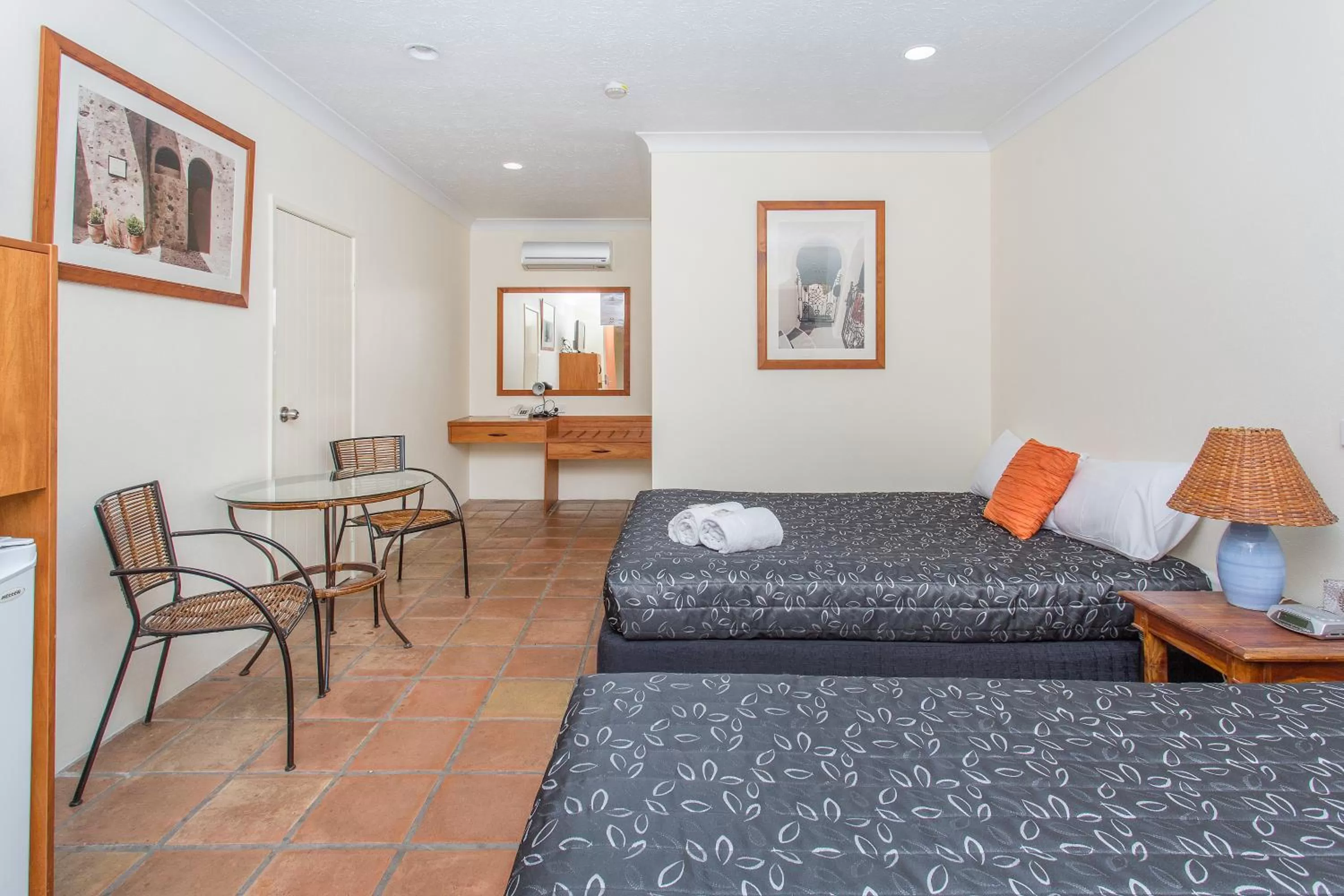 Standard Twin Room in Mackay Rose Motel