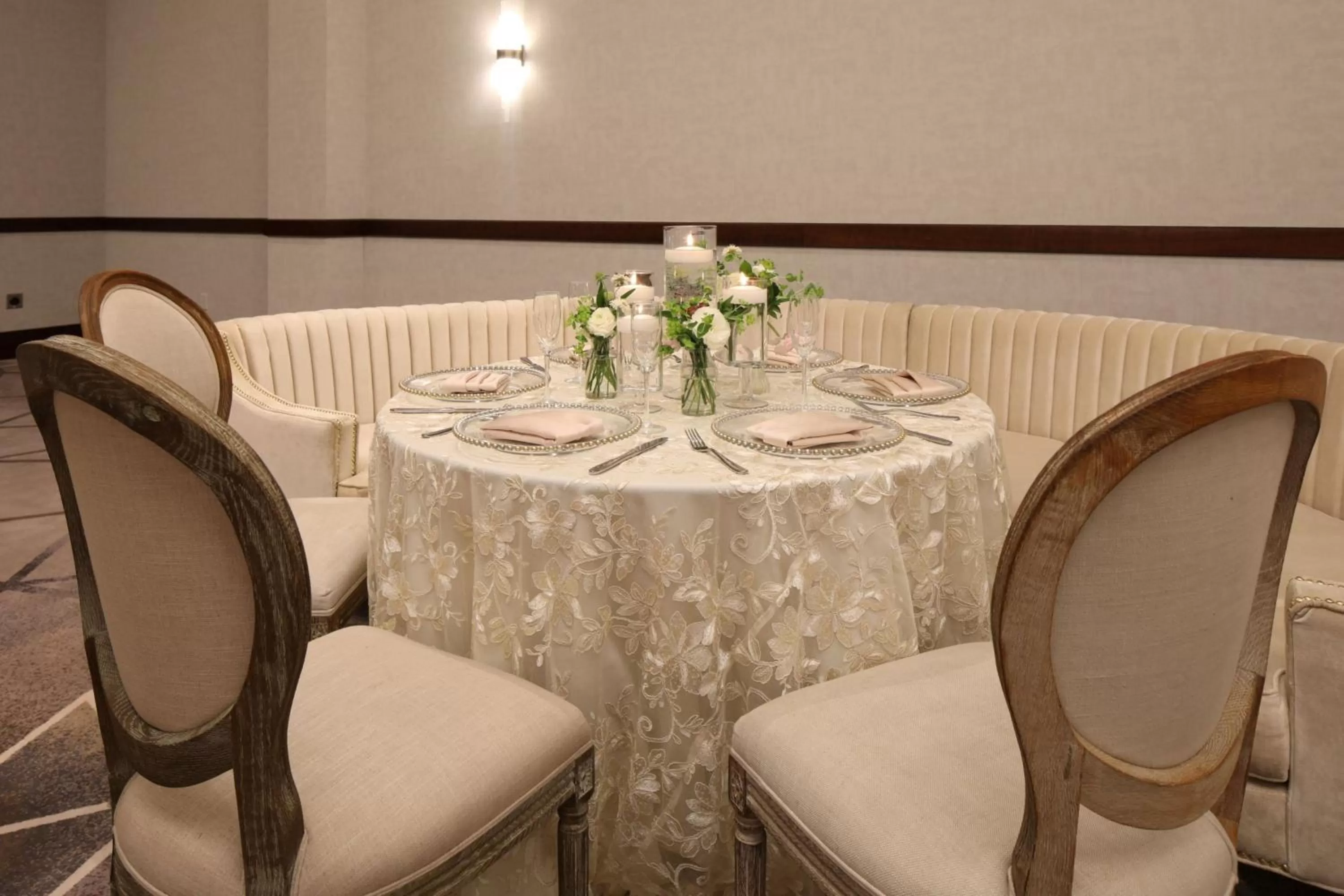 Banquet/Function facilities in The Westin Edina Galleria