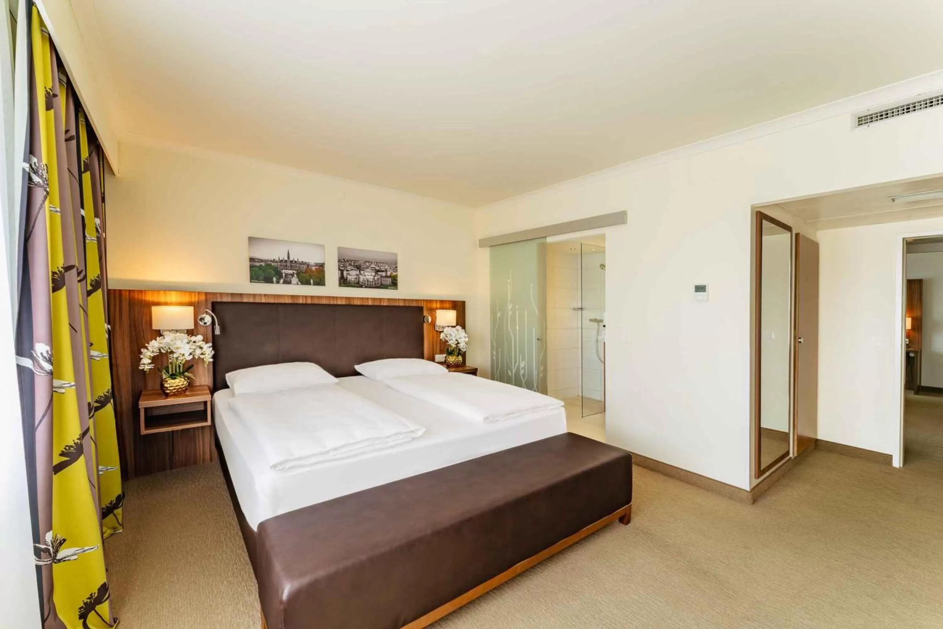 Bedroom, Bed in PLAZA Premium Wien