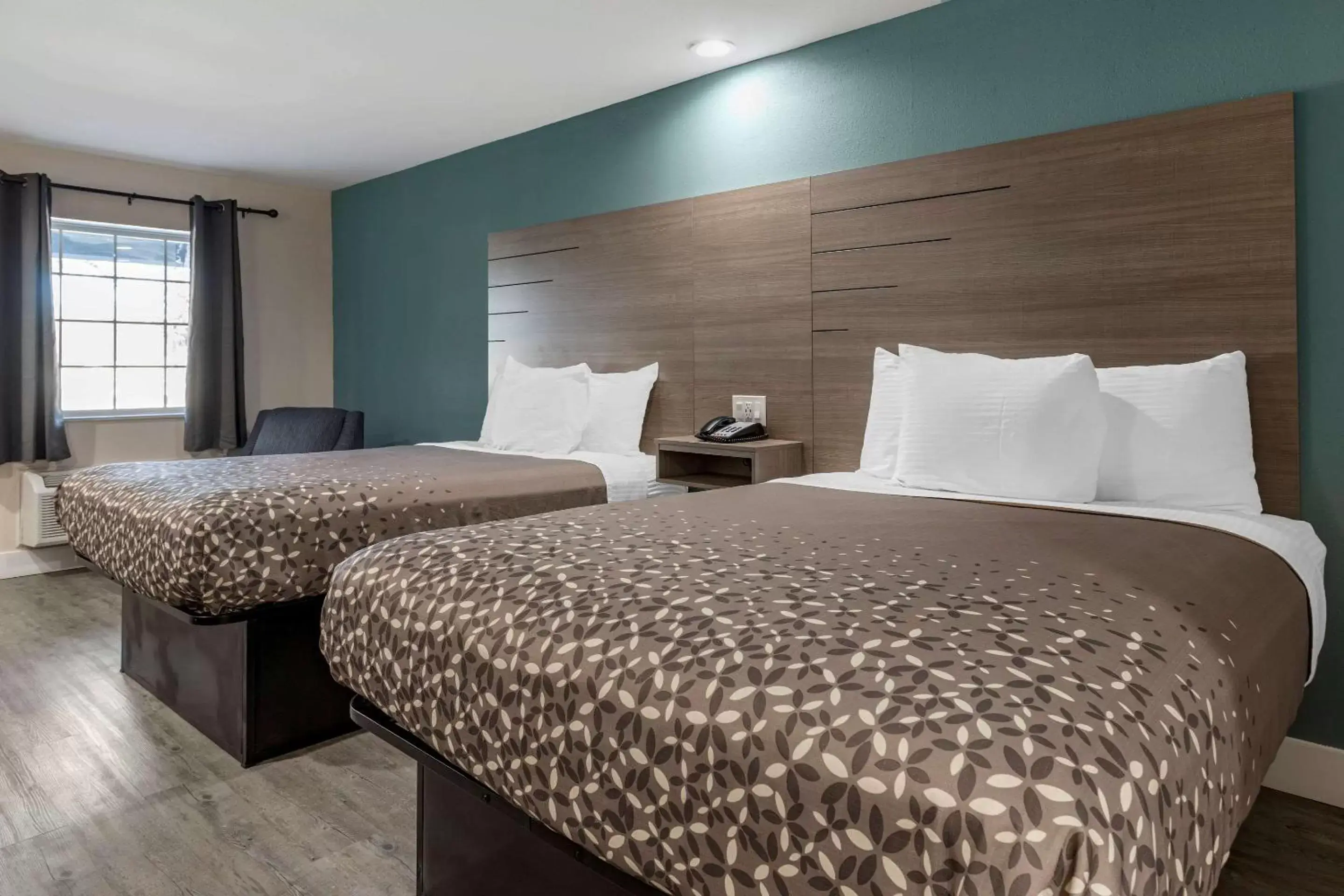 Photo of the whole room in Rodeway Inn Photo of the whole room in Rodeway Inn