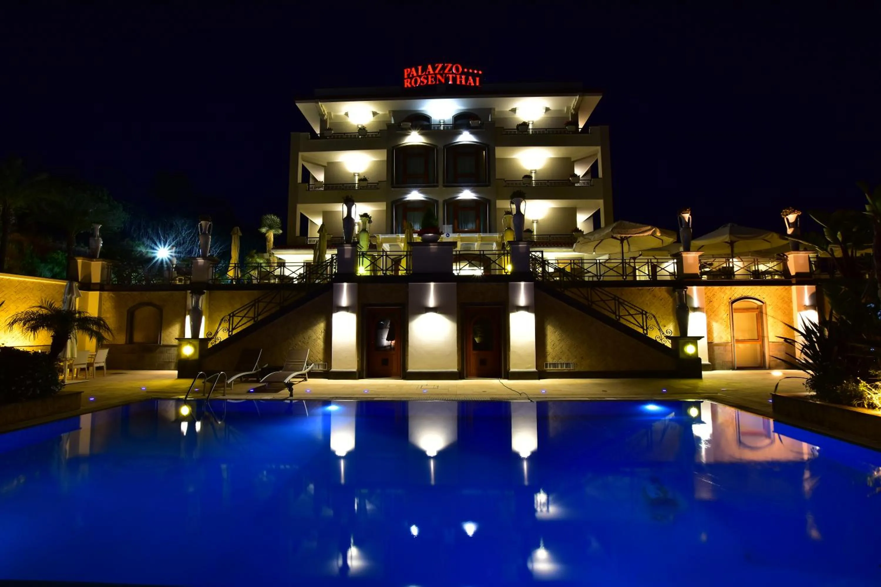 Property building in Palazzo Rosenthal Vesuview Hotel & Resort