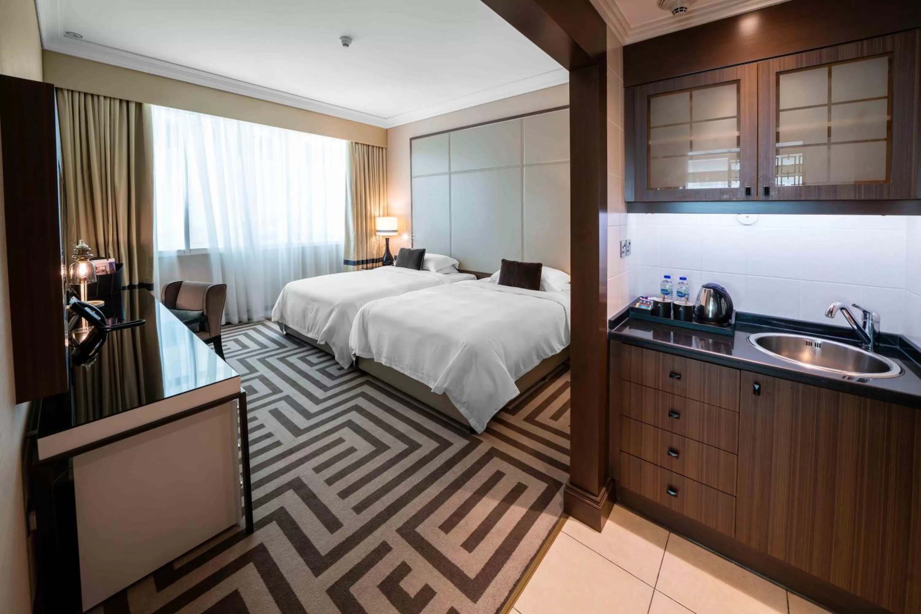 Bedroom, Bed in Al Maha Arjaan by Rotana