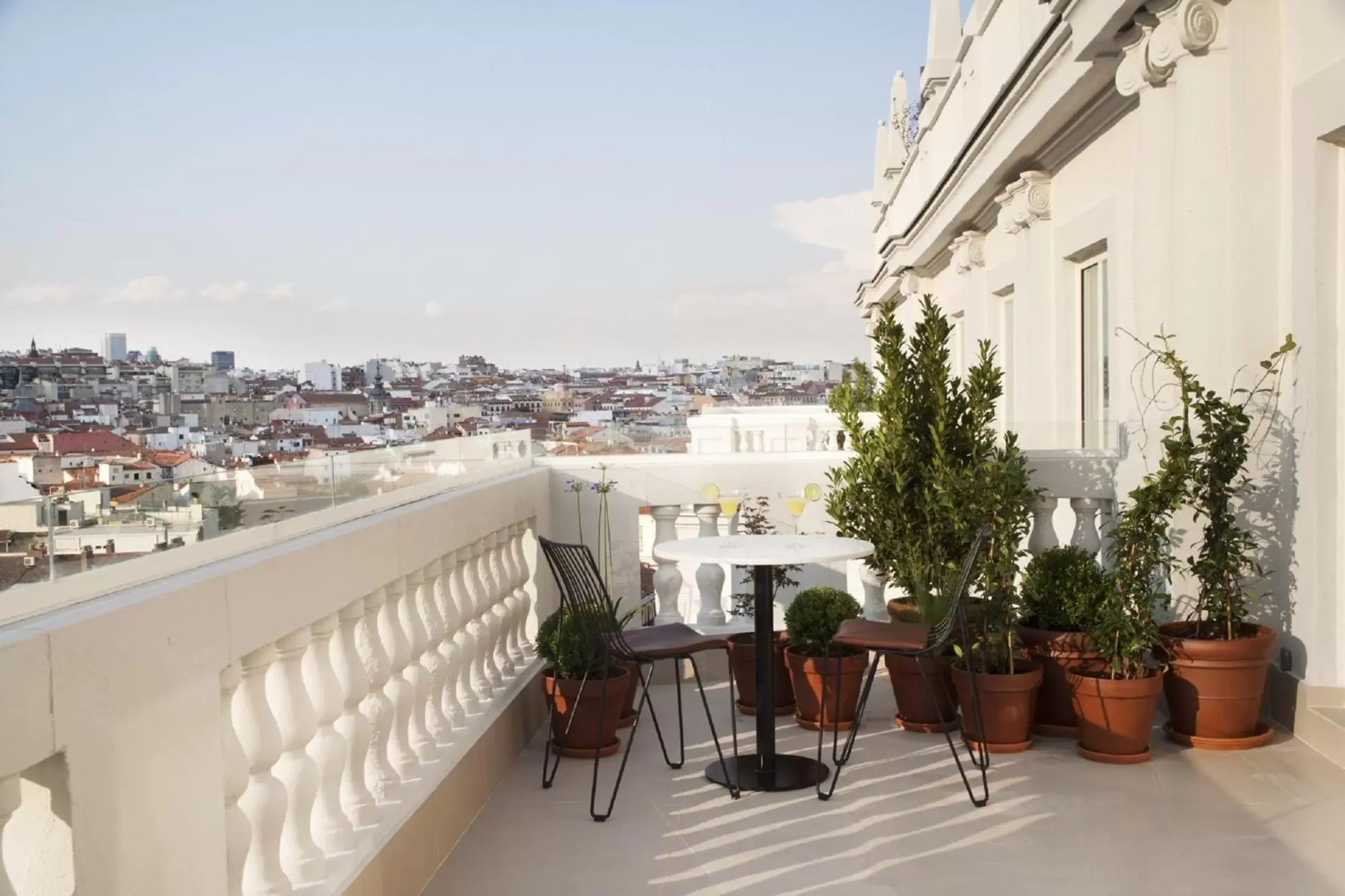 Balcony/Terrace in Dear Hotel Madrid