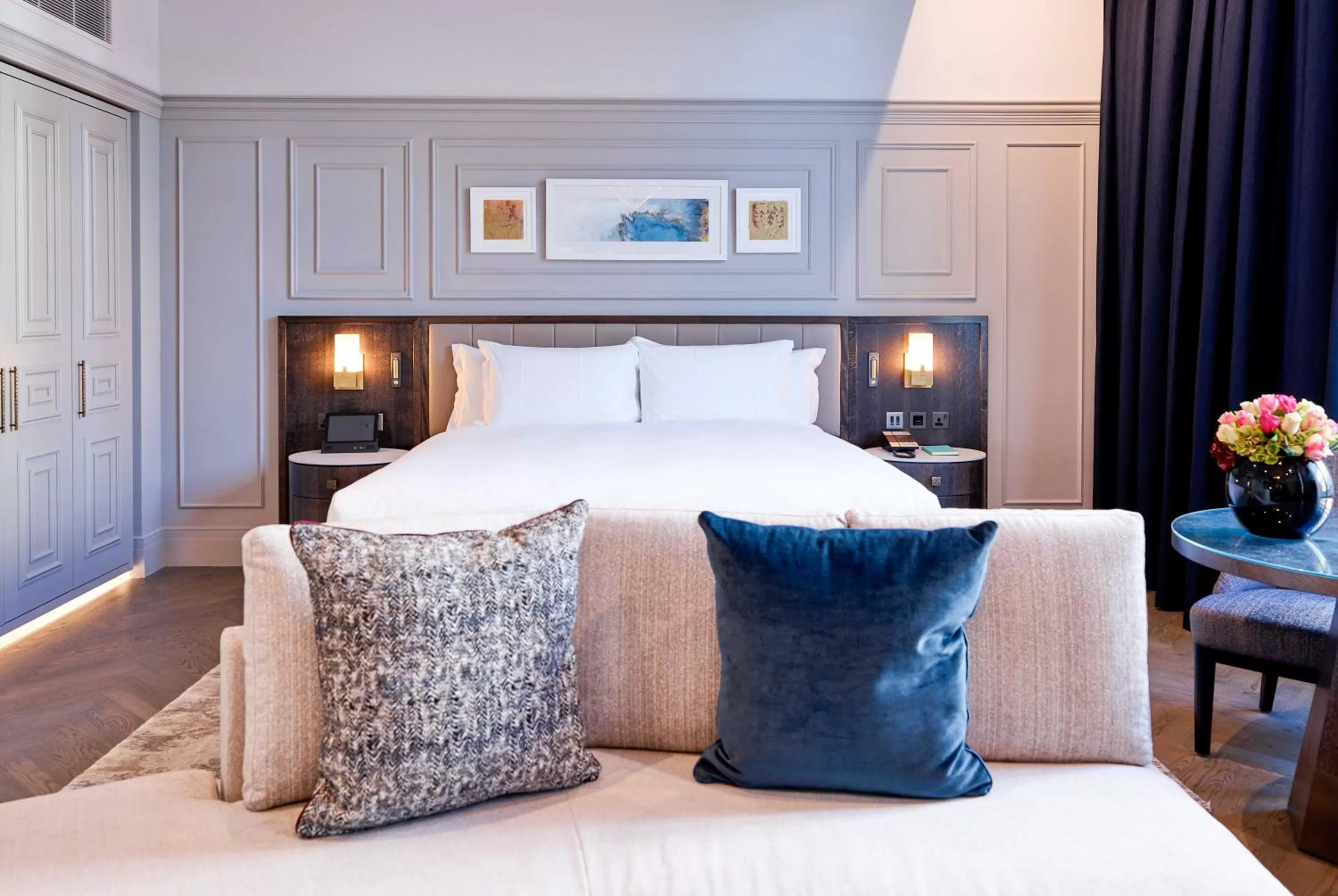 Seating area, Bed in The Trafalgar St. James, London Curio collection by Hilton
