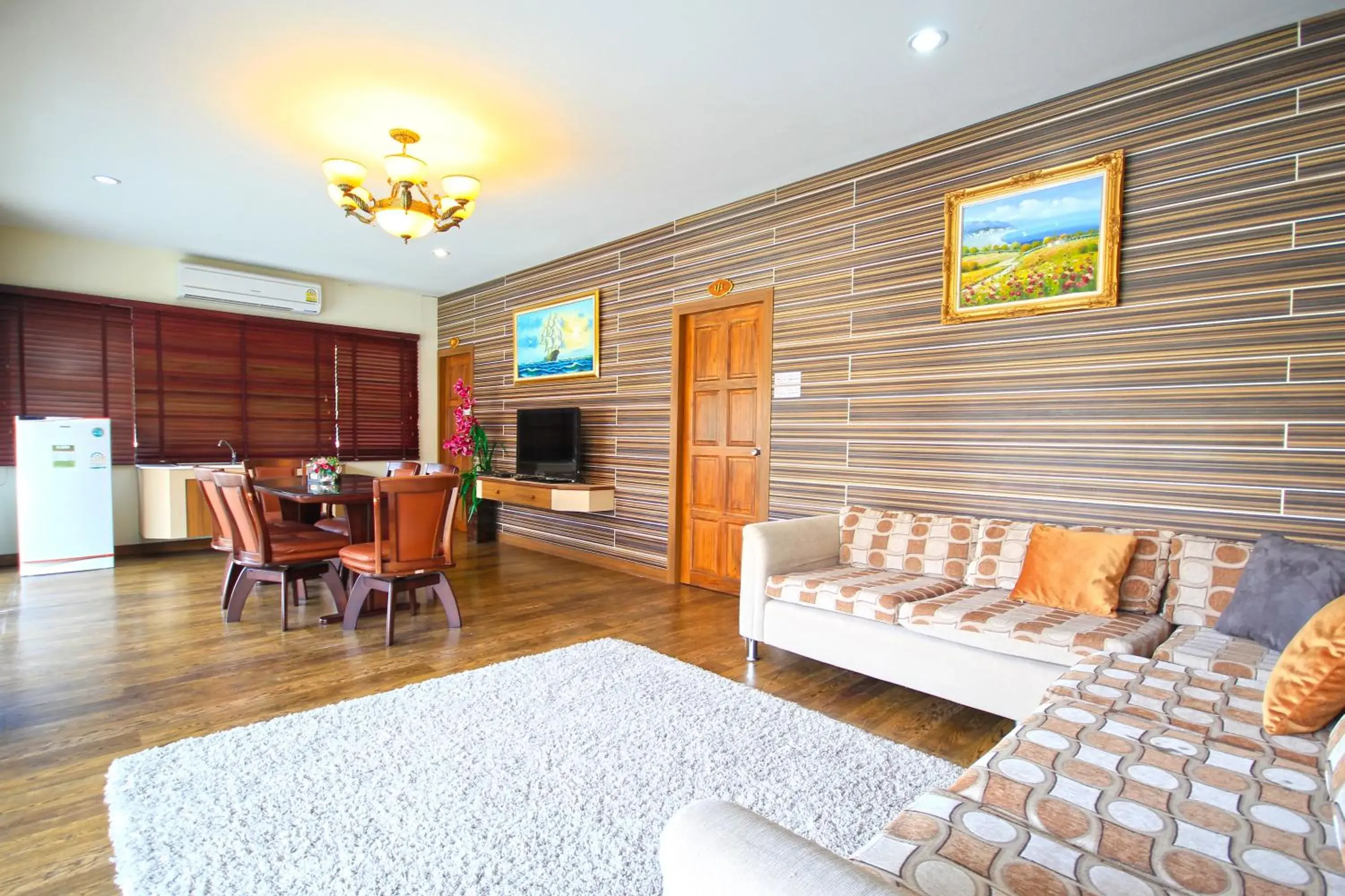 Living room, Seating Area in Chawalun Resort