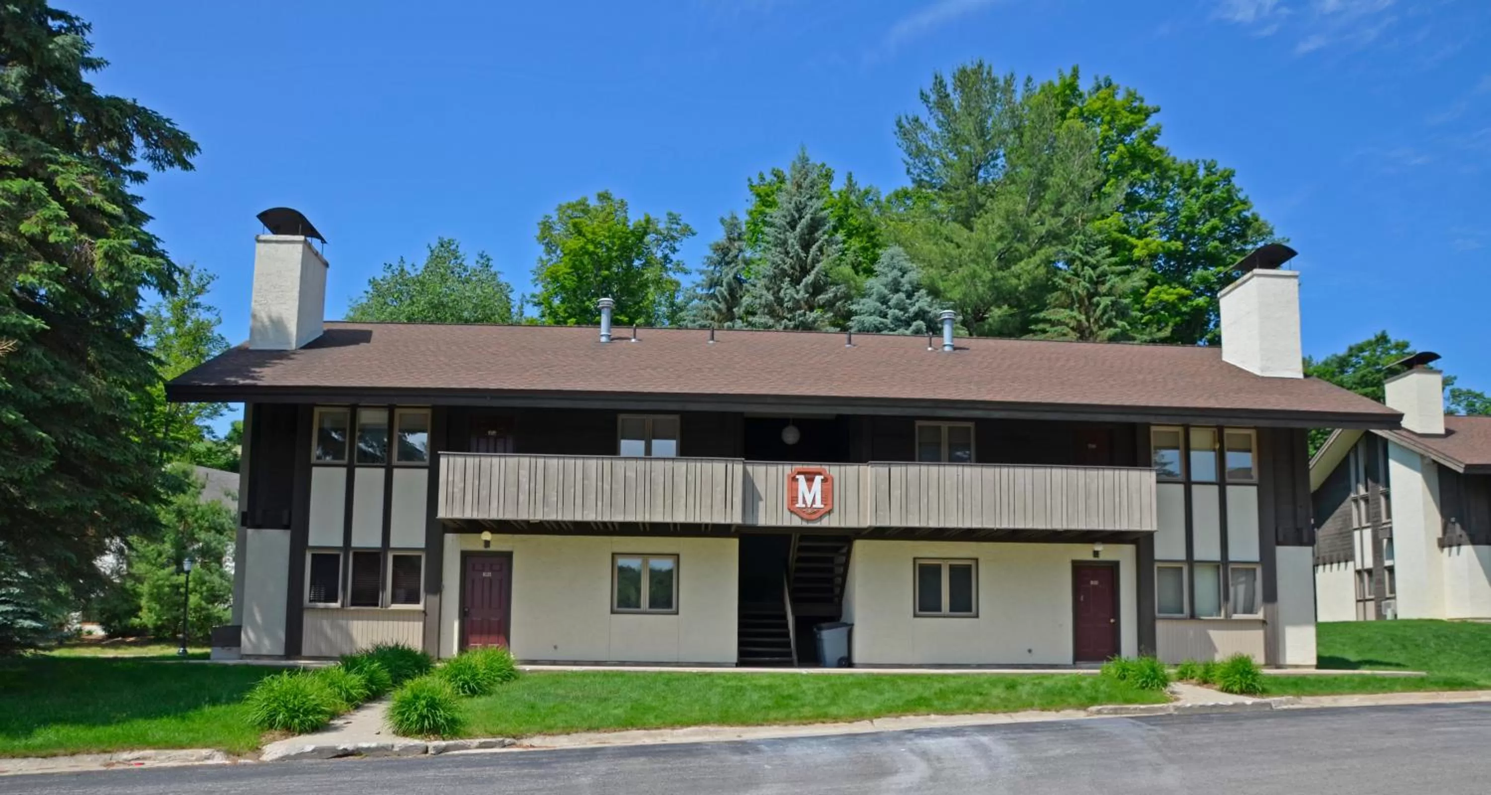 Property building in Boyne Mountain