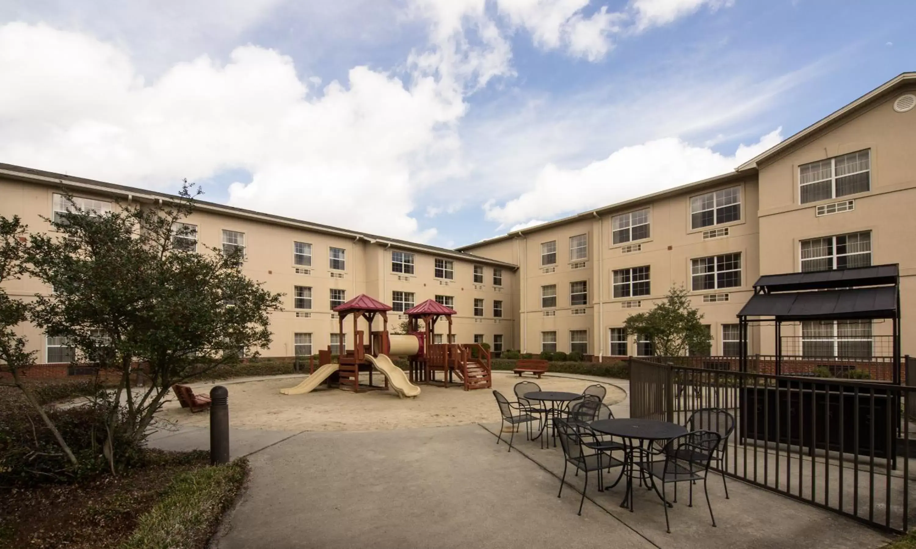 Patio in The Landmark Inn