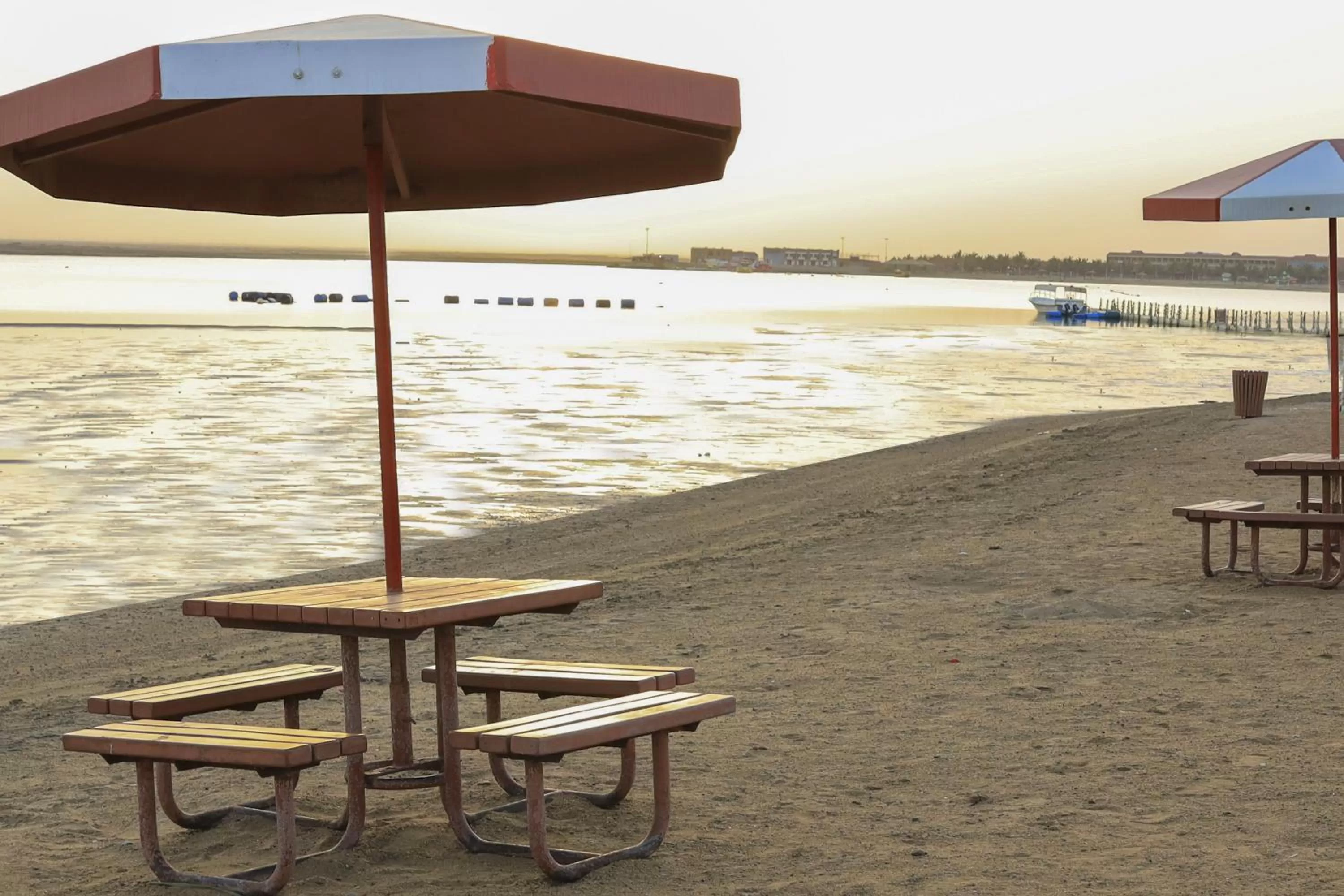 Beach in منتجع الاحلام ينبع & Alahlam Resort Yanbu