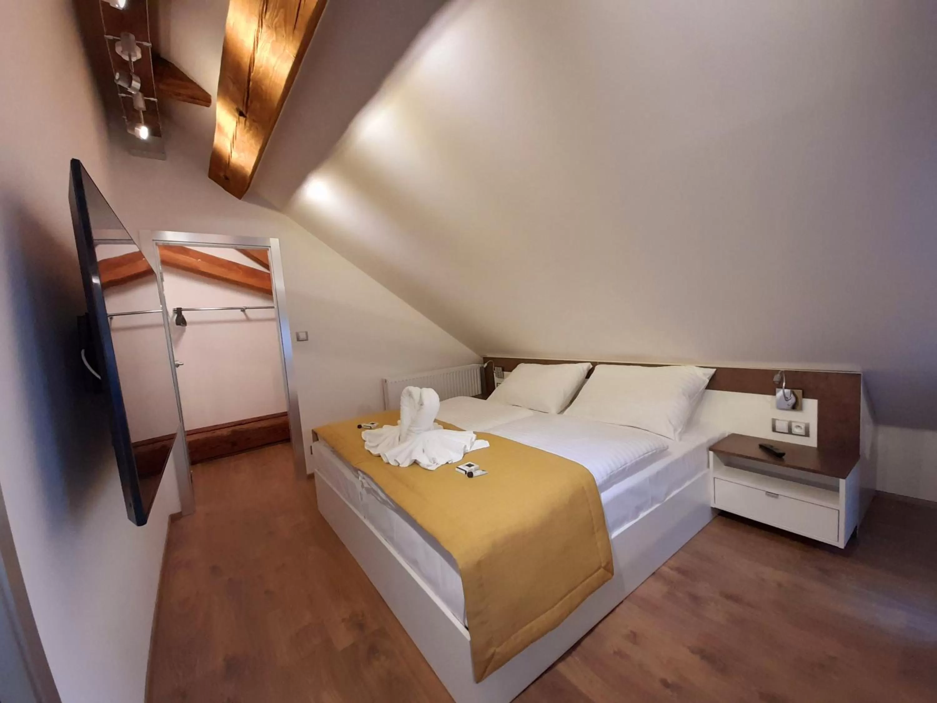 Bed in Residence Mariánská