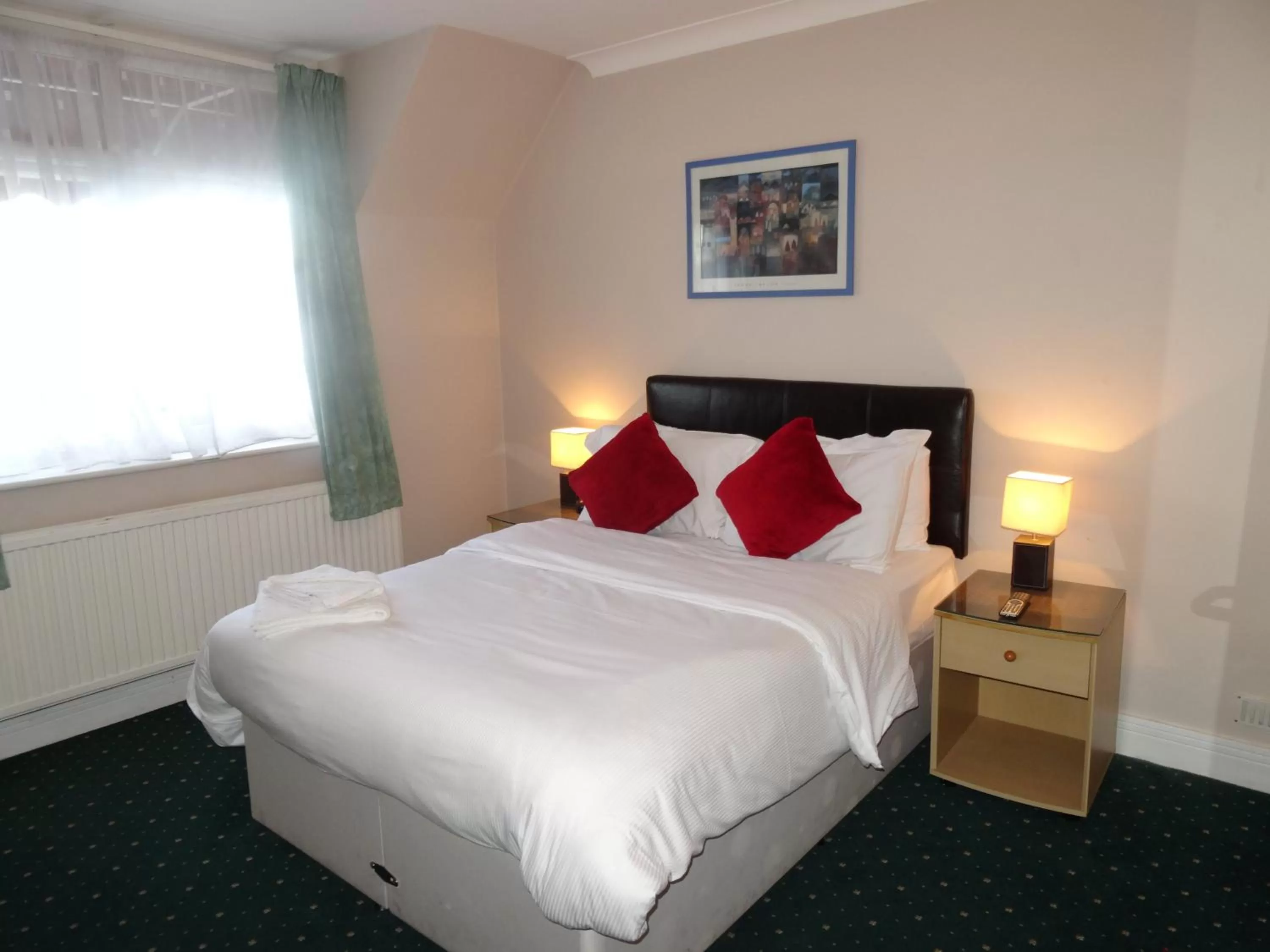 Bedroom, Bed in AJ Lodge