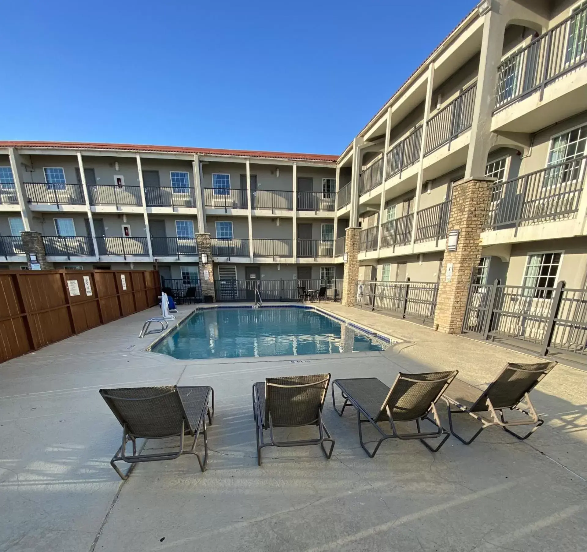 Swimming pool, Property Building in Wingate by Wyndham Galveston East Beach
