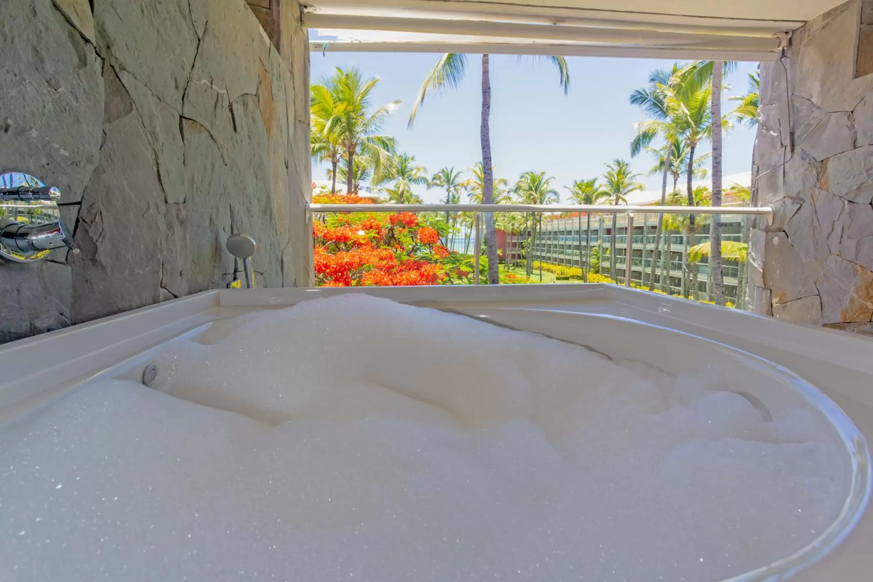 Hot Tub, Bed in Barceló Bávaro Palace All Inclusive