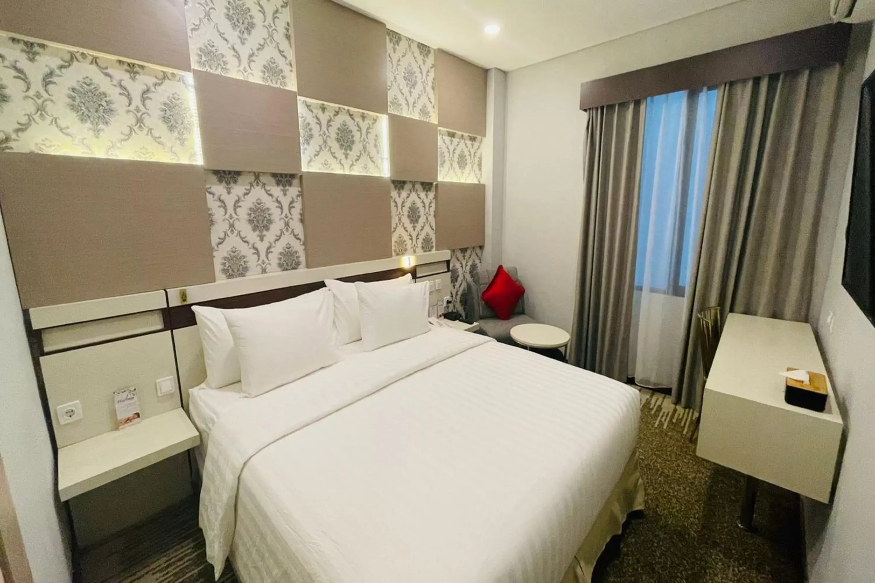 Bedroom, Bed in Best Western Batang Garing