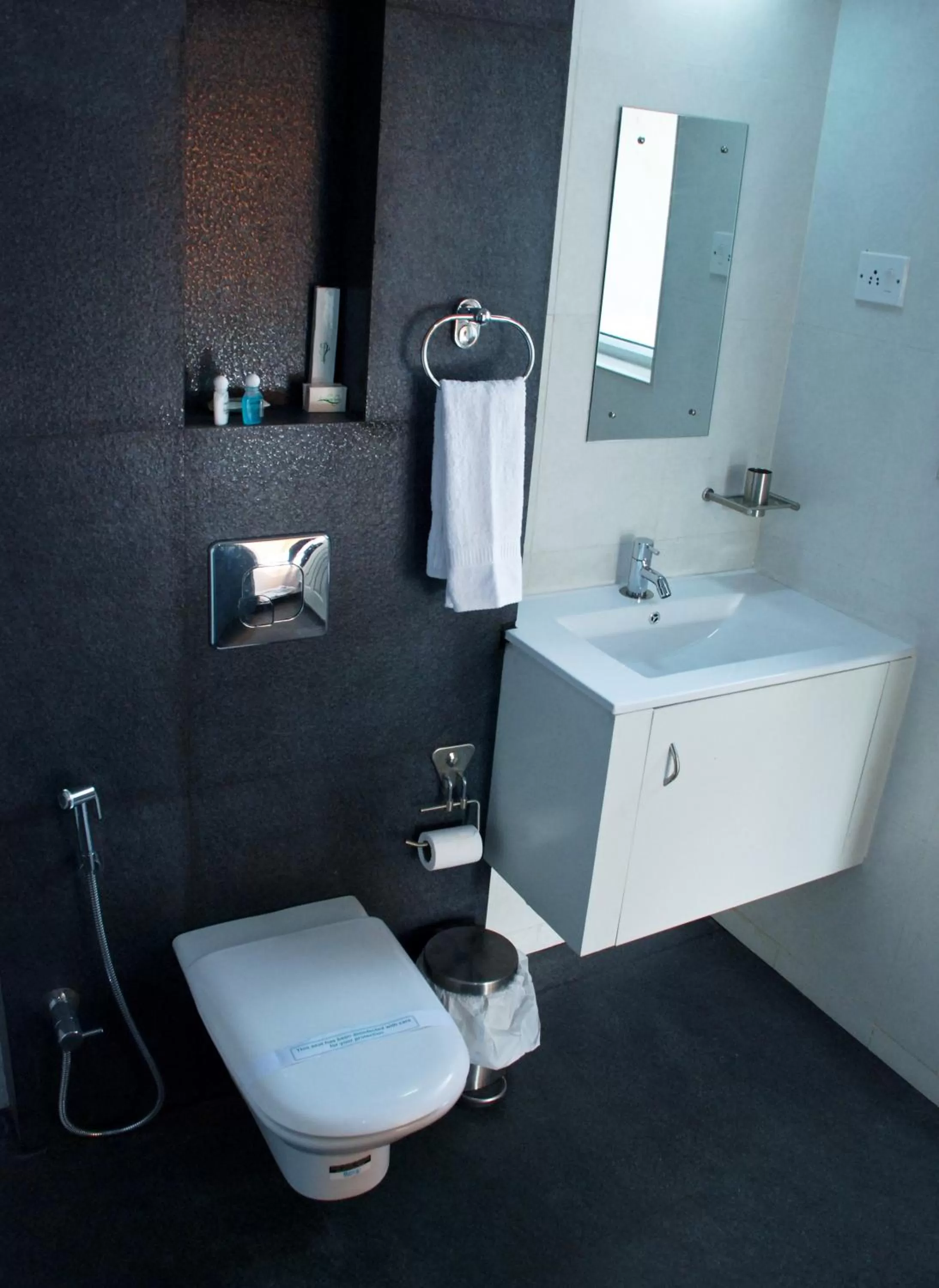 Bathroom in Gruenberg Tea Plantation Haus