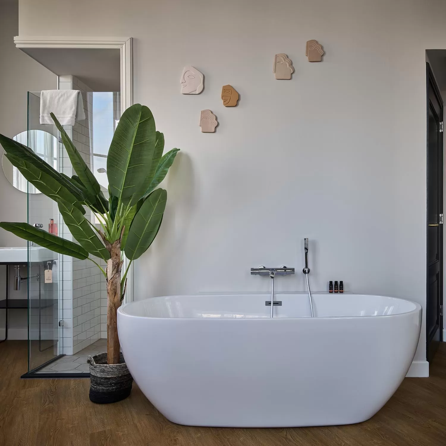 Hot Tub in FINCH Boutique Hotel, downtown