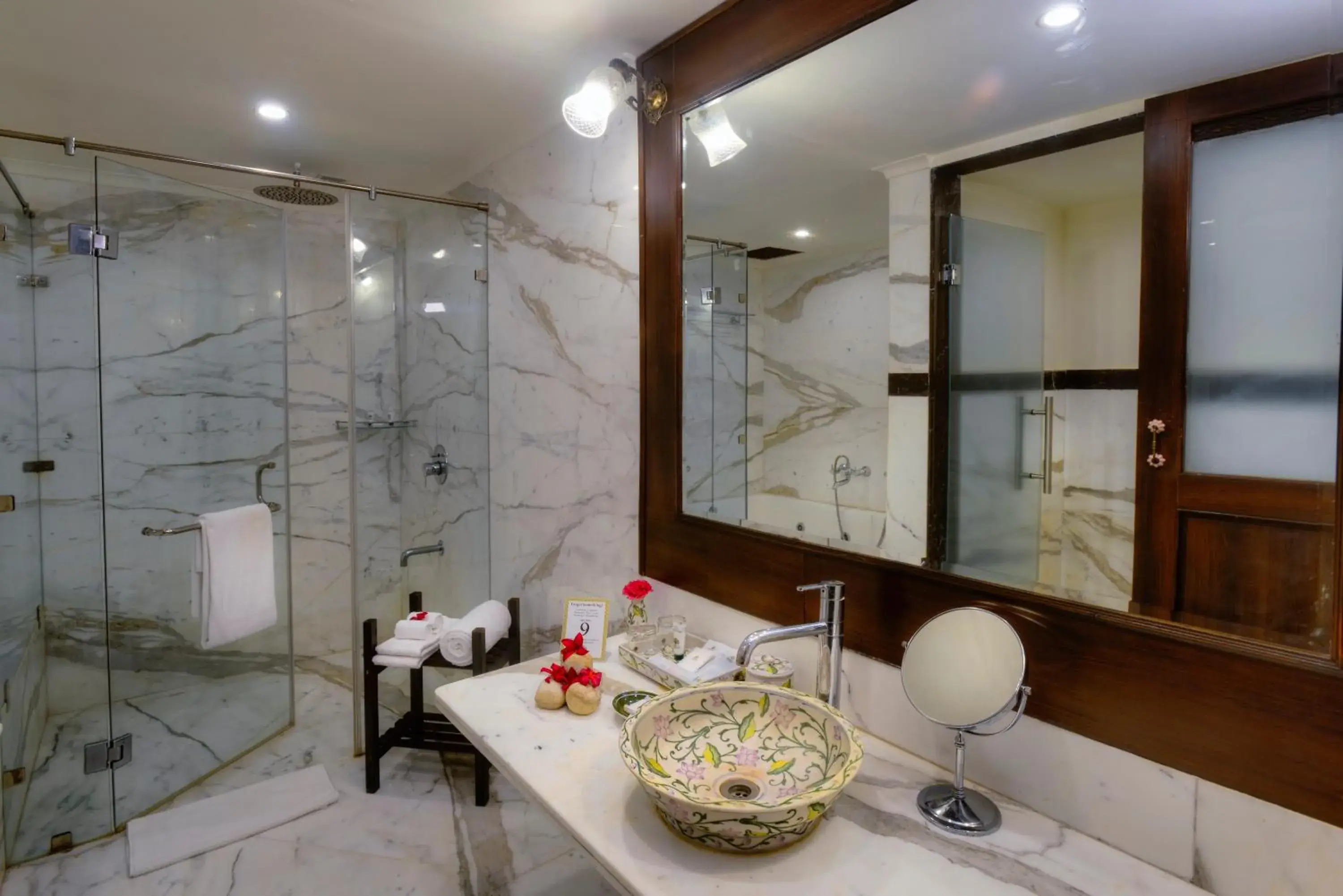 Shower, Bathroom in Anuraga Palace