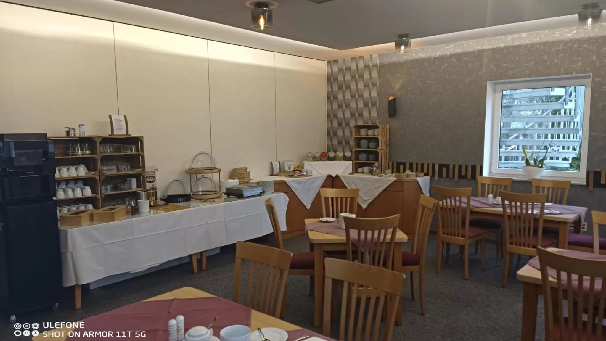 Breakfast in Hotel Zum Hirsch