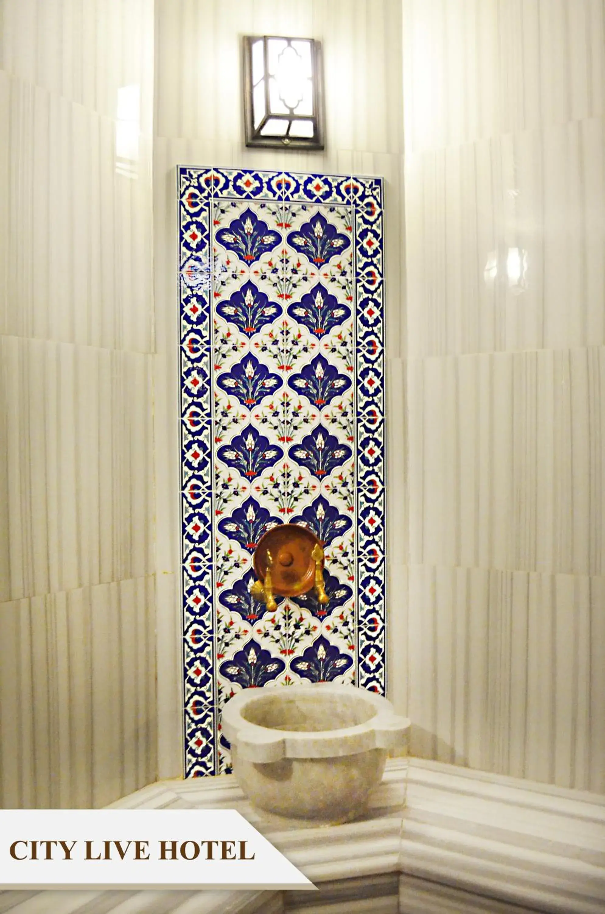 Steam room, Bathroom in City Live Hotel