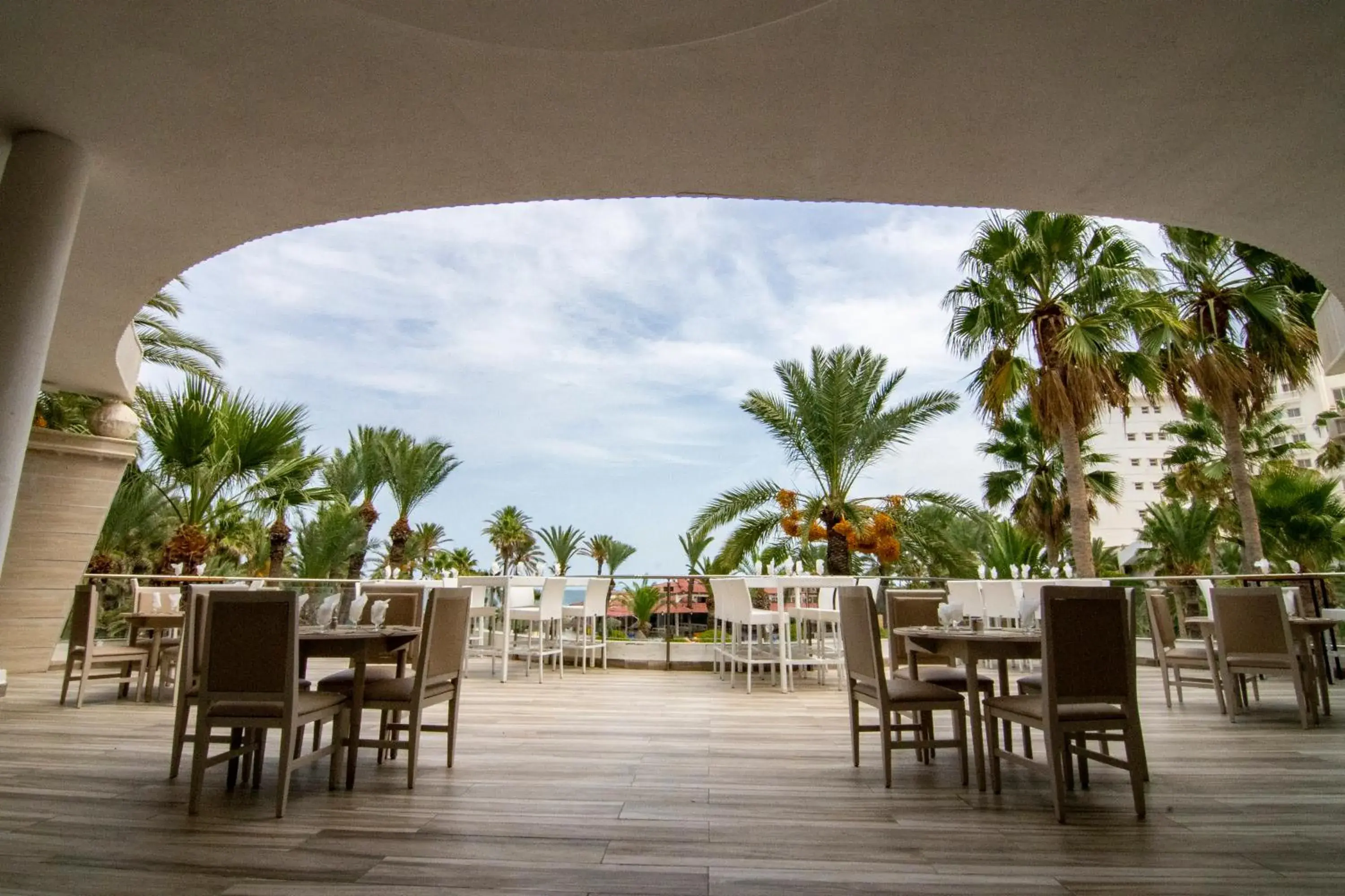 Restaurant/Places to Eat in Riadh Palms- Resort & Spa