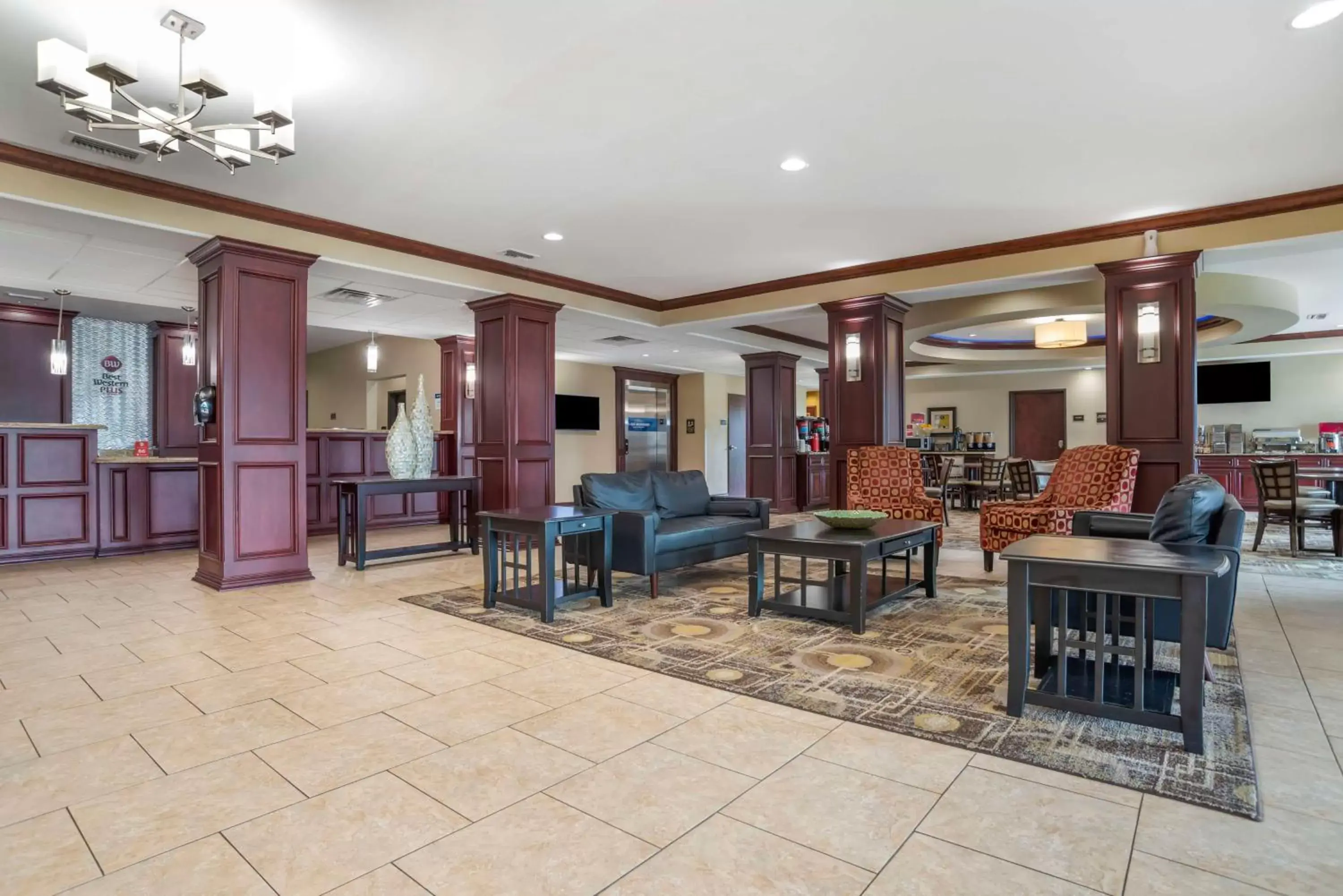 Lobby or reception, Restaurant/Places to Eat in Best Western Plus Chalmette Hotel