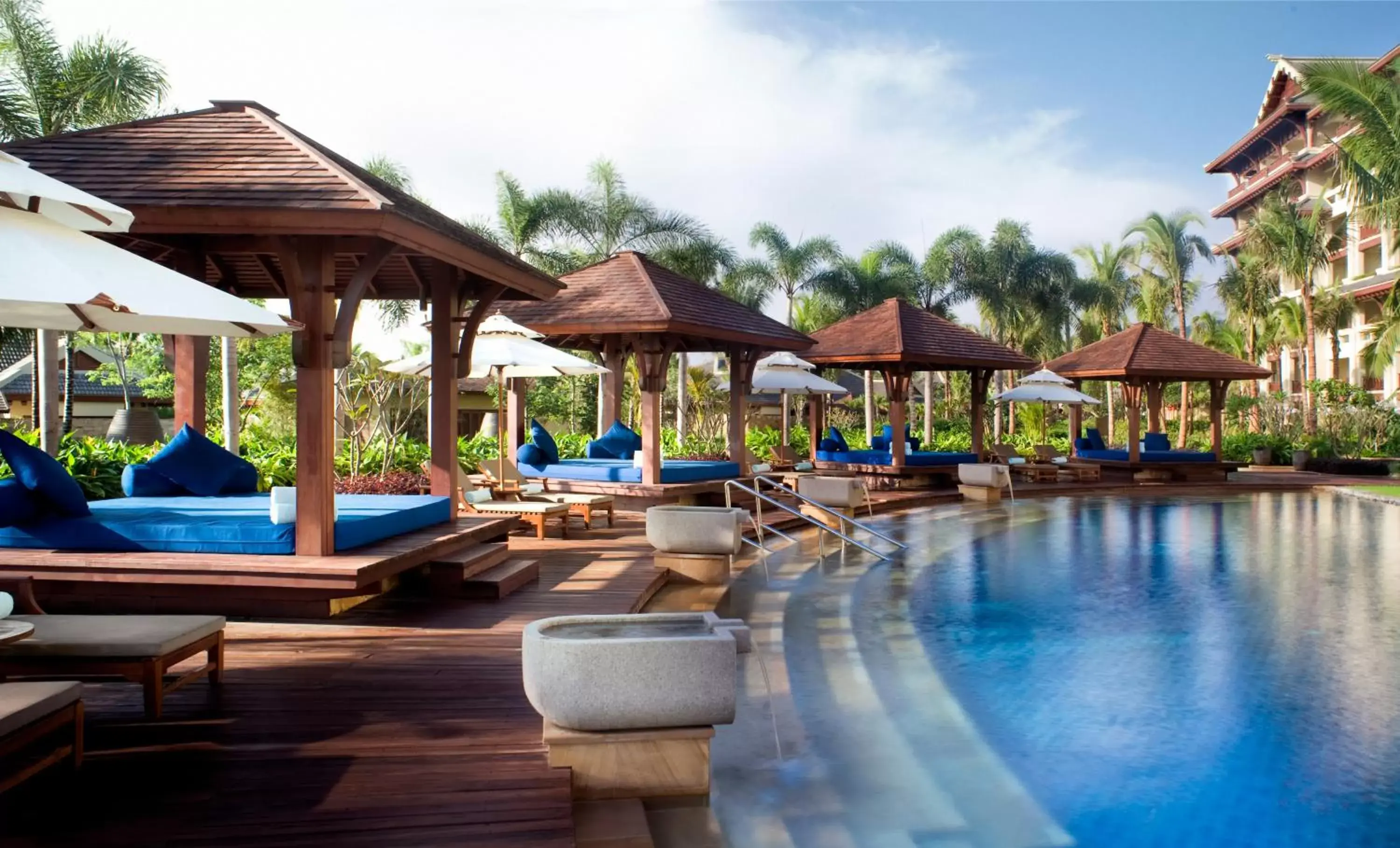 Natural landscape, Swimming Pool in The Ritz-Carlton Sanya, Yalong Bay