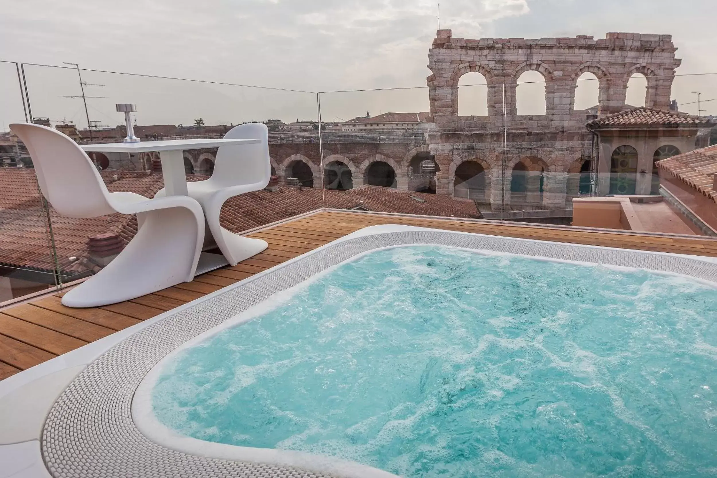 Balcony/Terrace, Swimming Pool in Hotel Milano & SPA***S