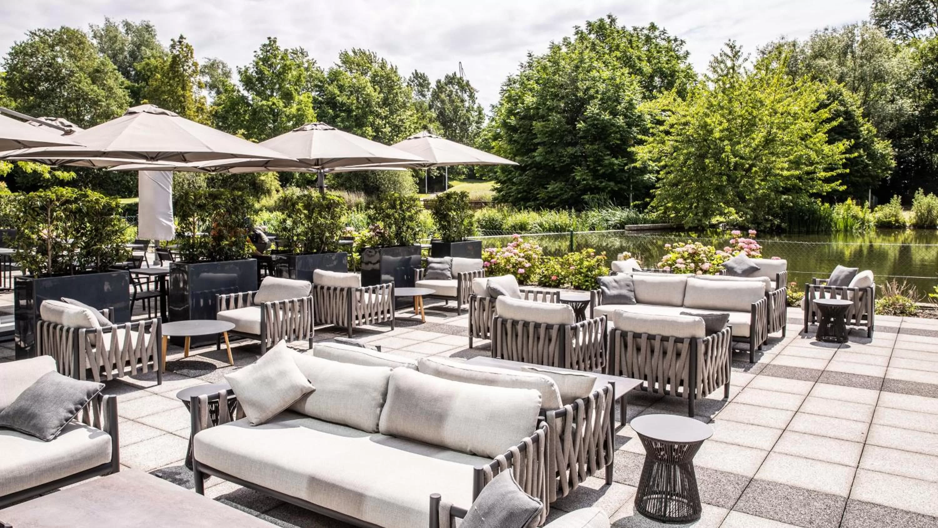 Property building in Crowne Plaza Brussels Airport by IHG