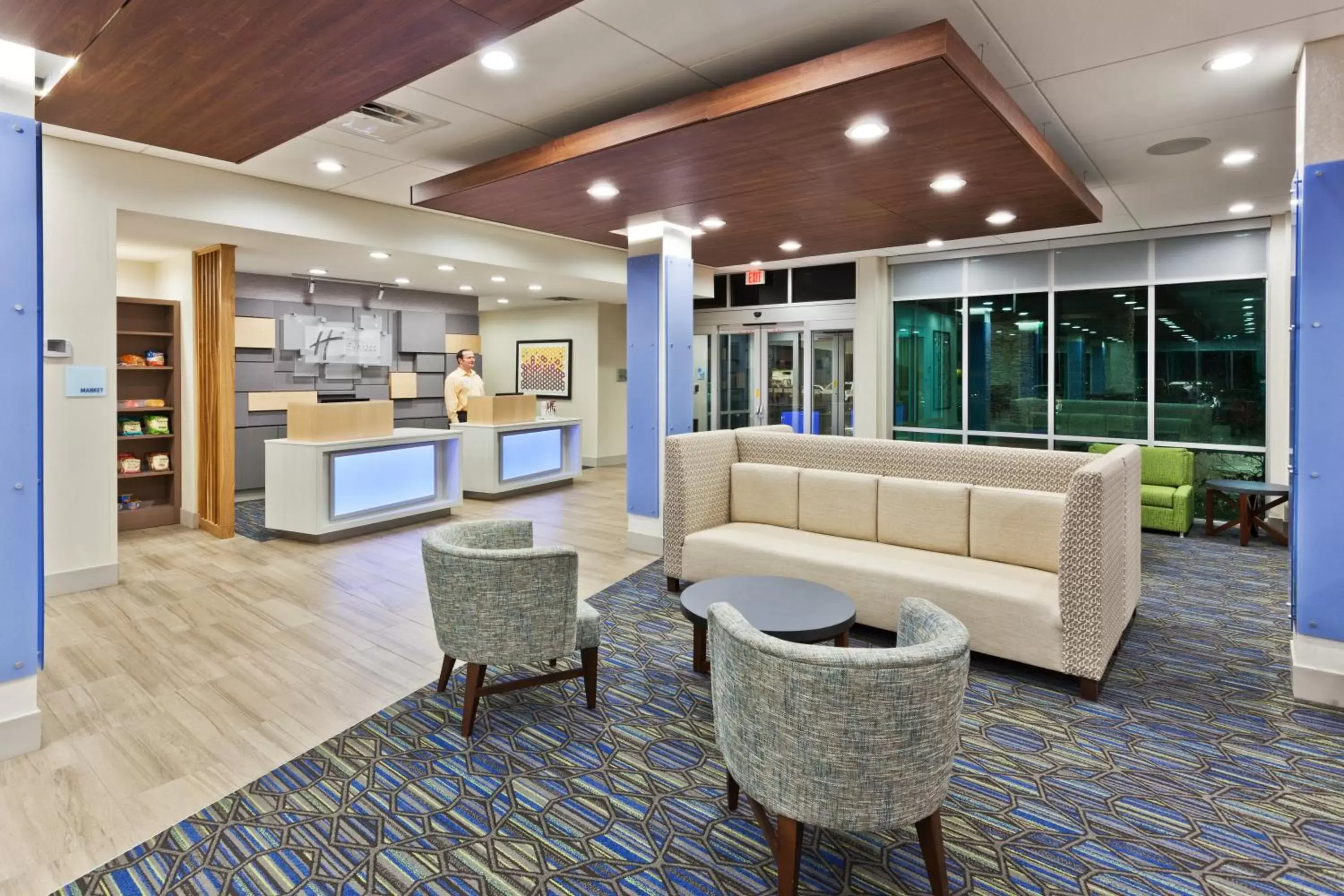 Property building, Lobby/Reception in Holiday Inn Express & Suites - Cartersville, an IHG Hotel