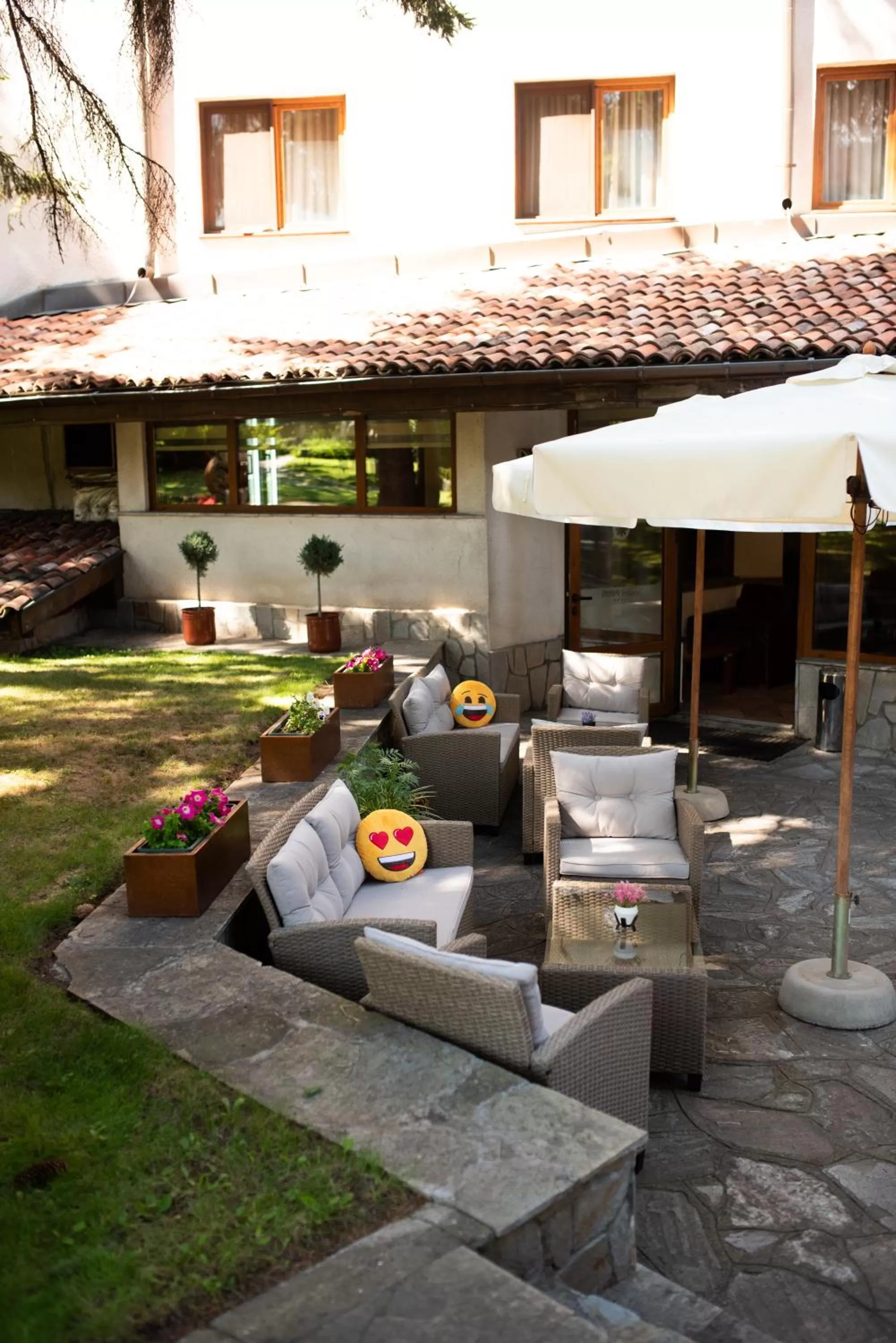 Patio in Hotel Pirin