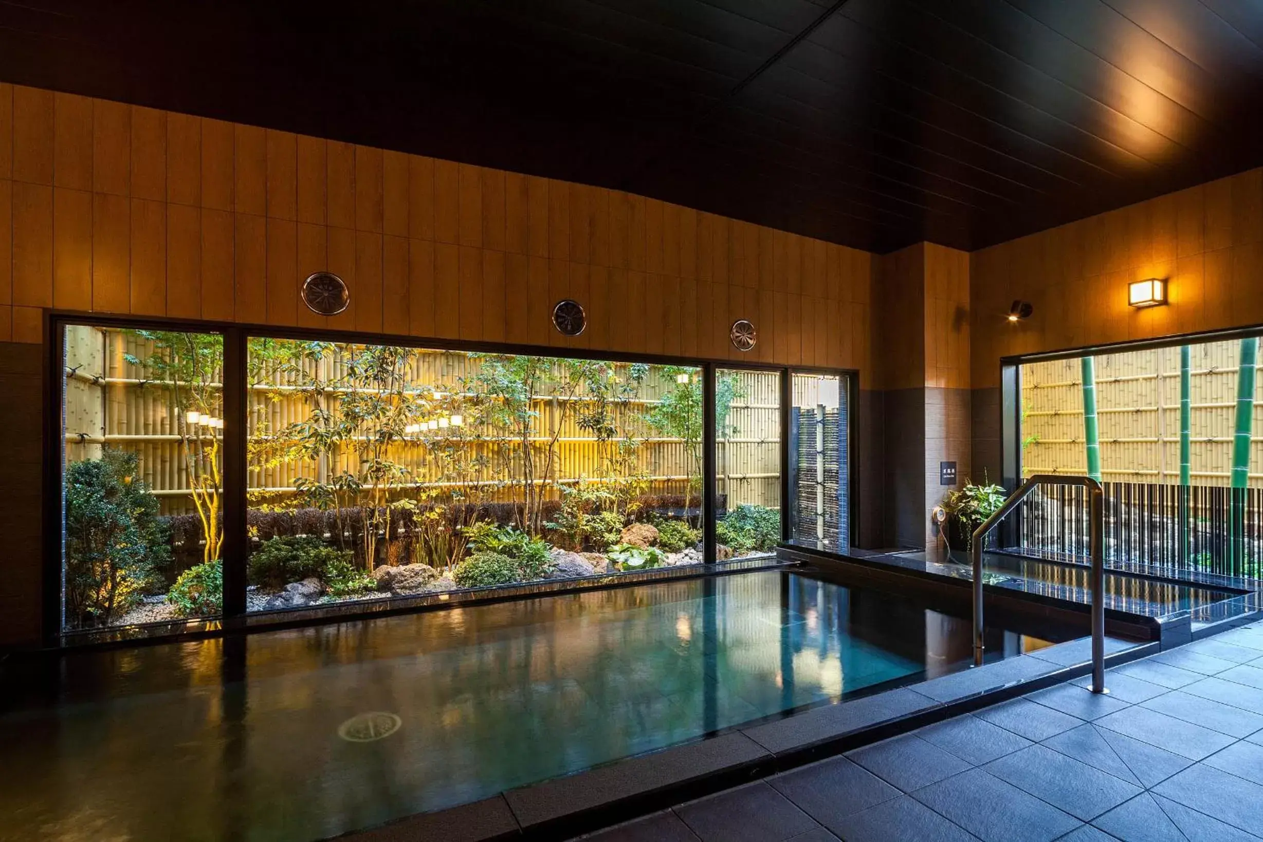 Public Bath, Swimming Pool in Hotel Route-Inn Tsuyama Ekimae