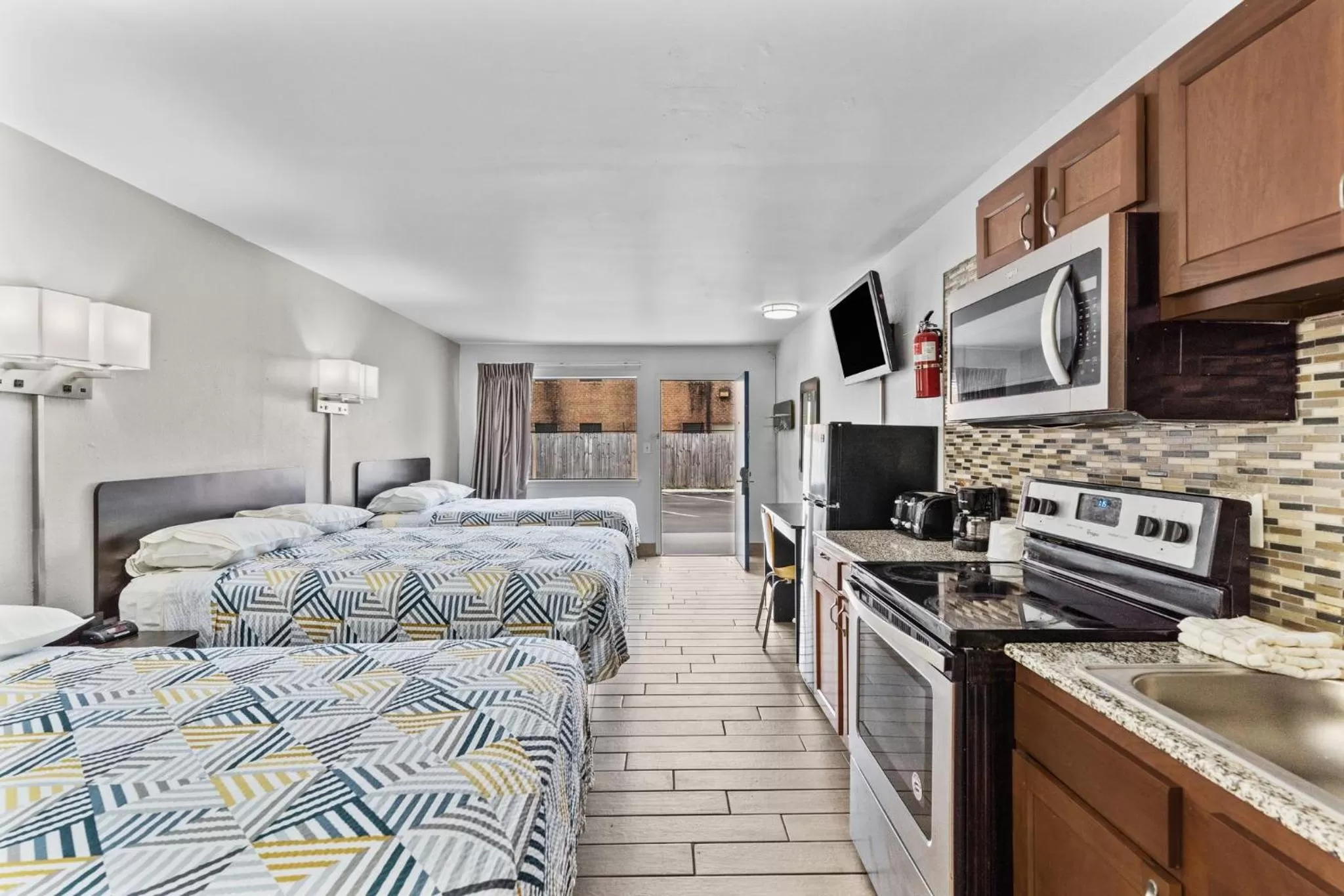 Bed in Studio 6 Wilmington, NC