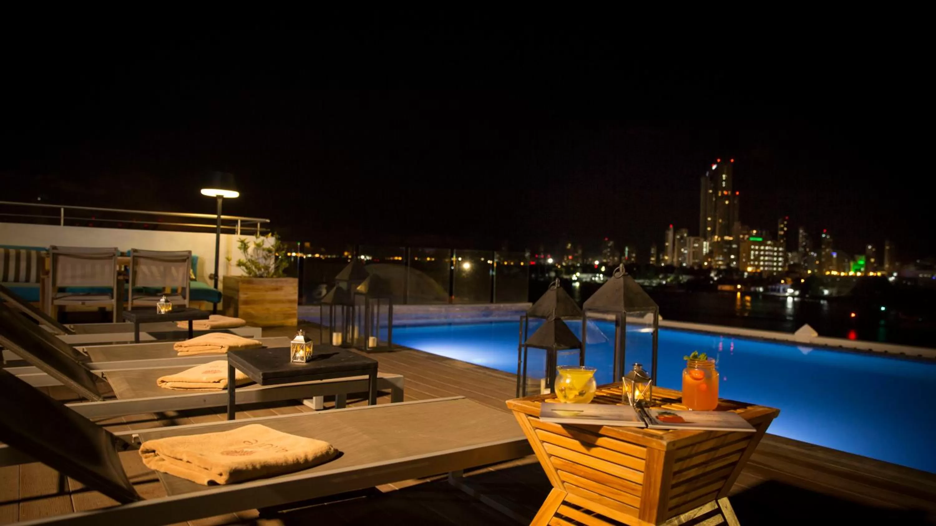 Night in GHL Arsenal Hotel